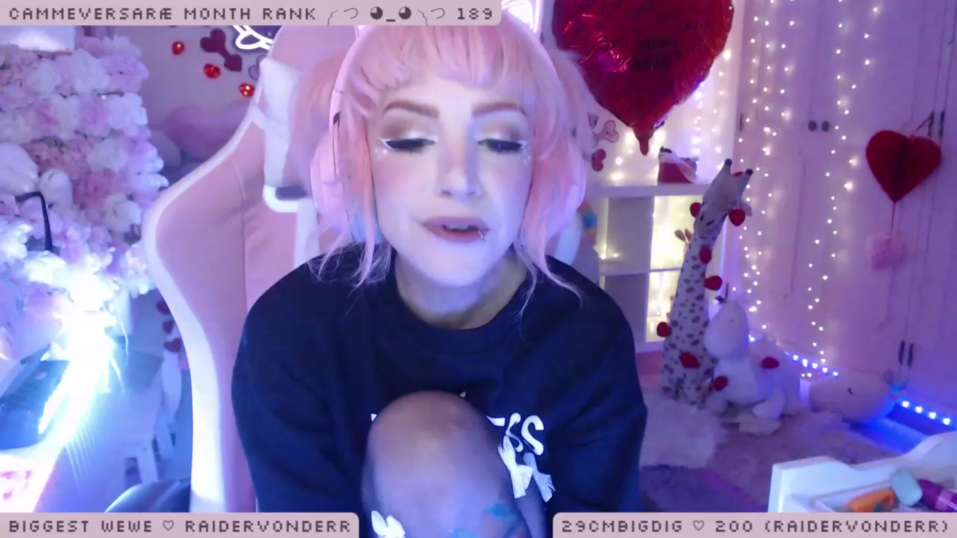 Gallery image thumbnail from WonderAna's myfreecams stream on, 02/14/2023, 01:07 image 5 of 20