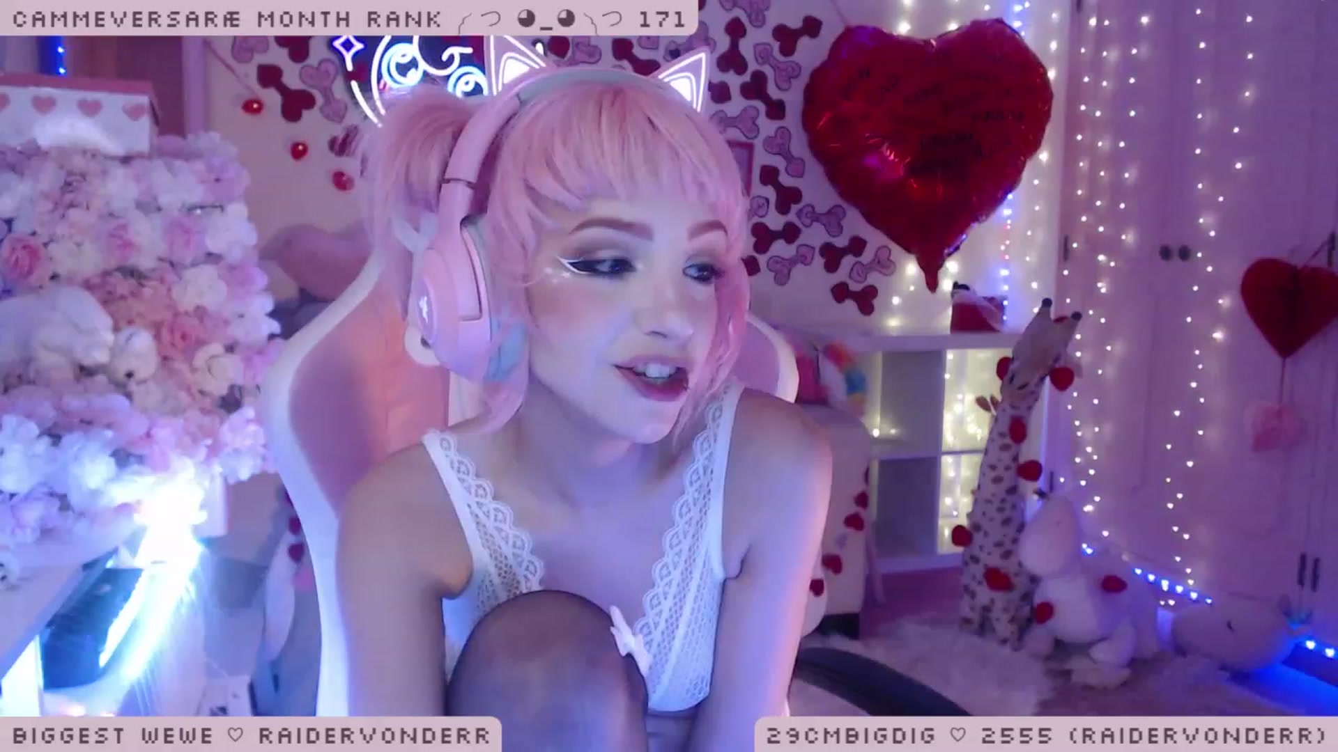 Gallery image thumbnail from WonderAna's myfreecams stream on, 02/14/2023, 01:07 image 17 of 20