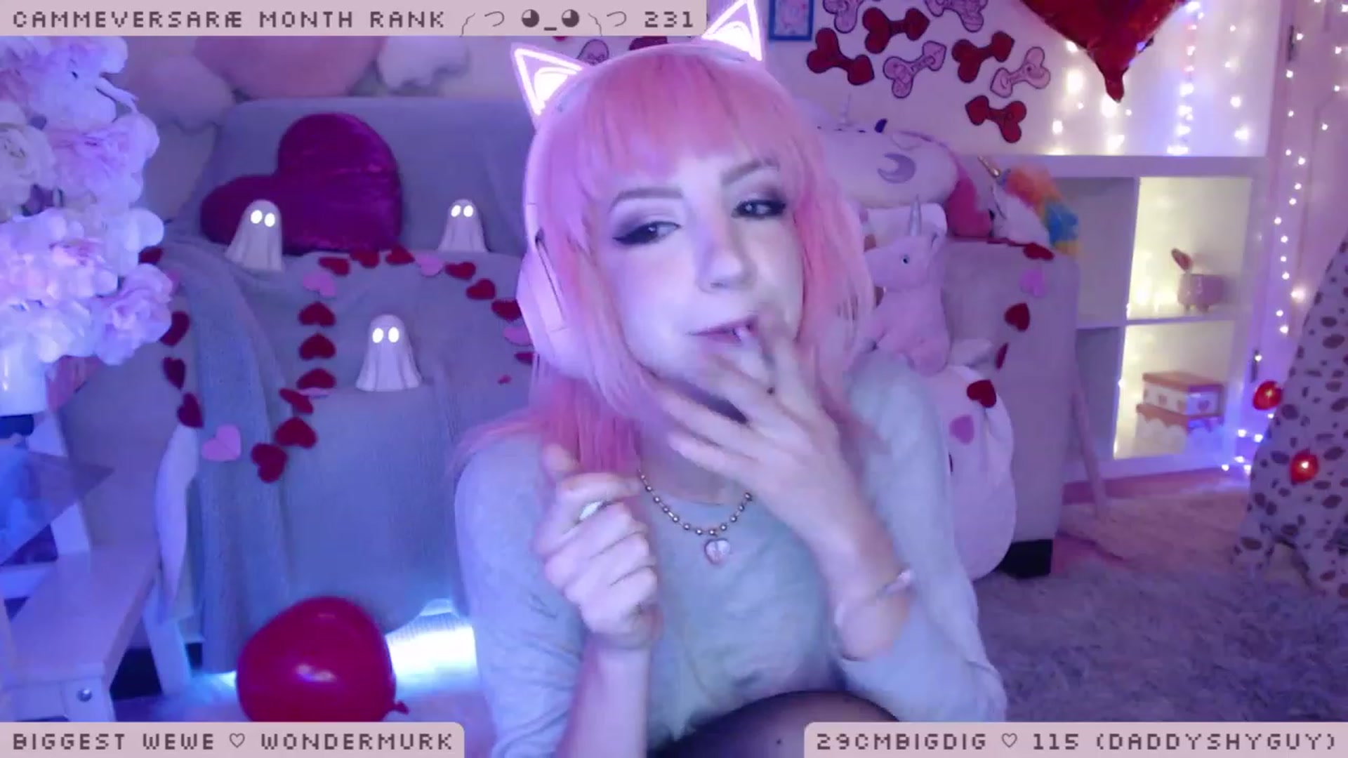 Gallery image thumbnail from WonderAna's myfreecams stream on, 02/19/2023, 02:08 image 10 of 20