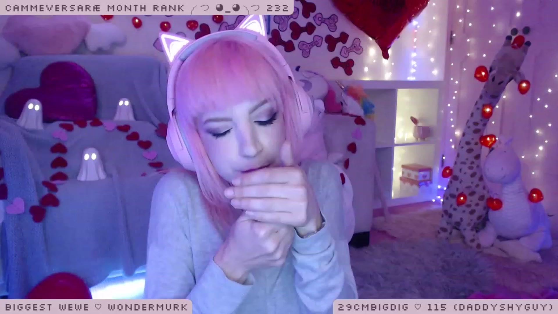 Gallery image thumbnail from WonderAna's myfreecams stream on, 02/19/2023, 02:34 image 1 of 20