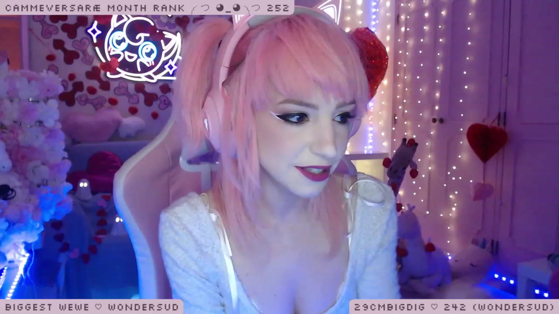 Gallery image thumbnail from WonderAna's myfreecams stream on, 02/19/2023, 23:59 image 12 of 20