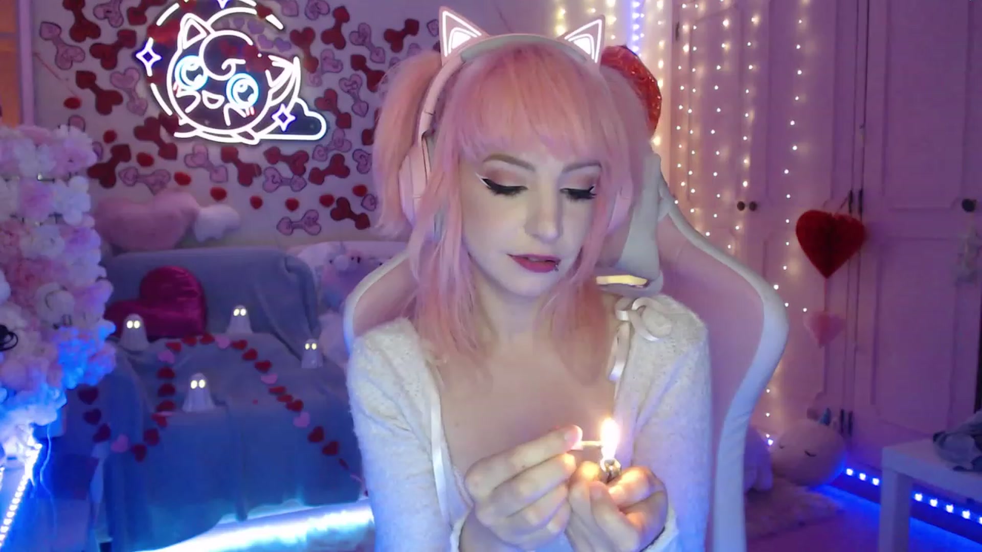 Gallery image thumbnail from WonderAna's myfreecams stream on, 02/20/2023, 02:08 image 6 of 20