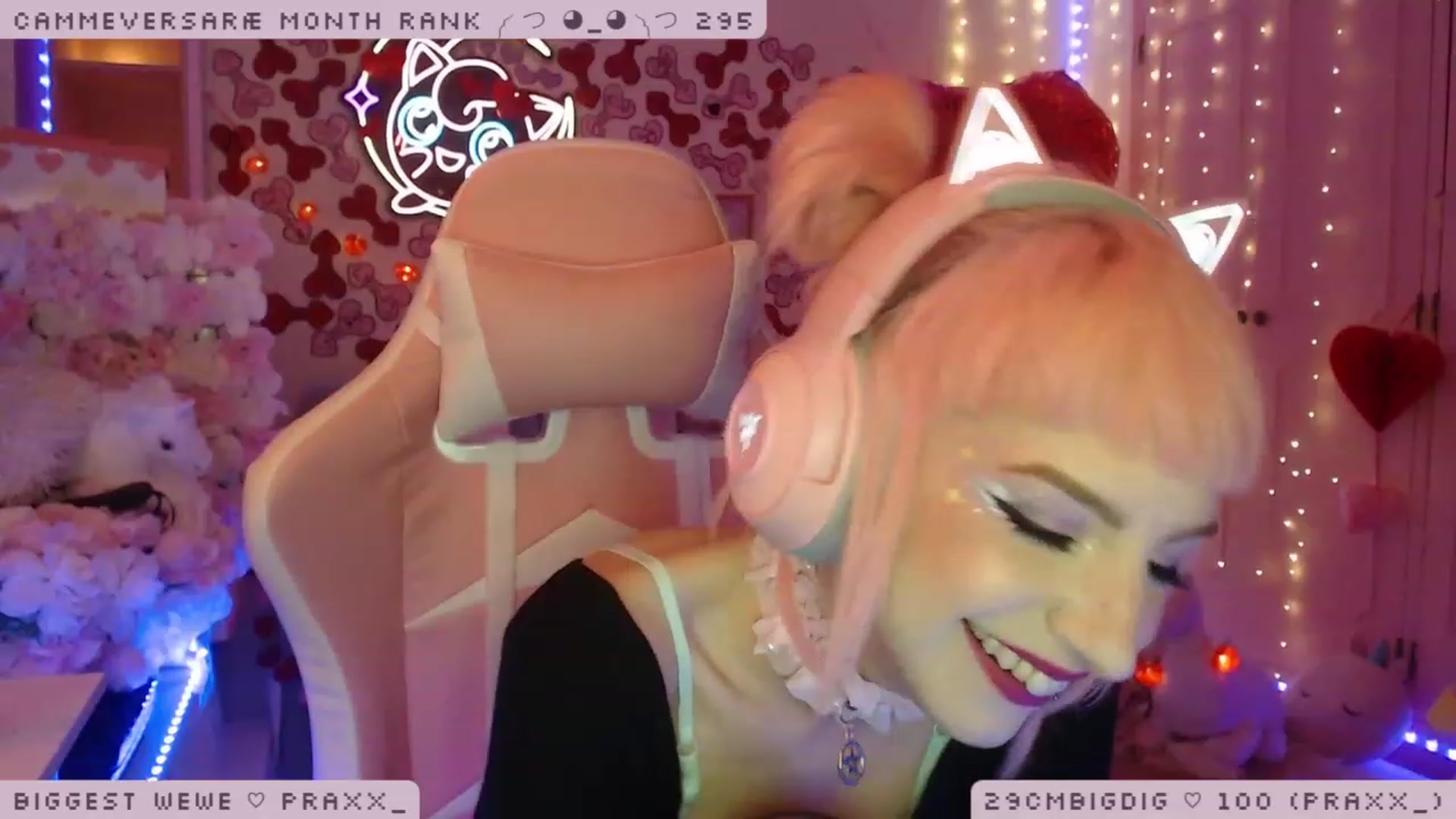 Gallery image thumbnail from WonderAna's myfreecams stream on, 02/24/2023, 01:53 image 3 of 20
