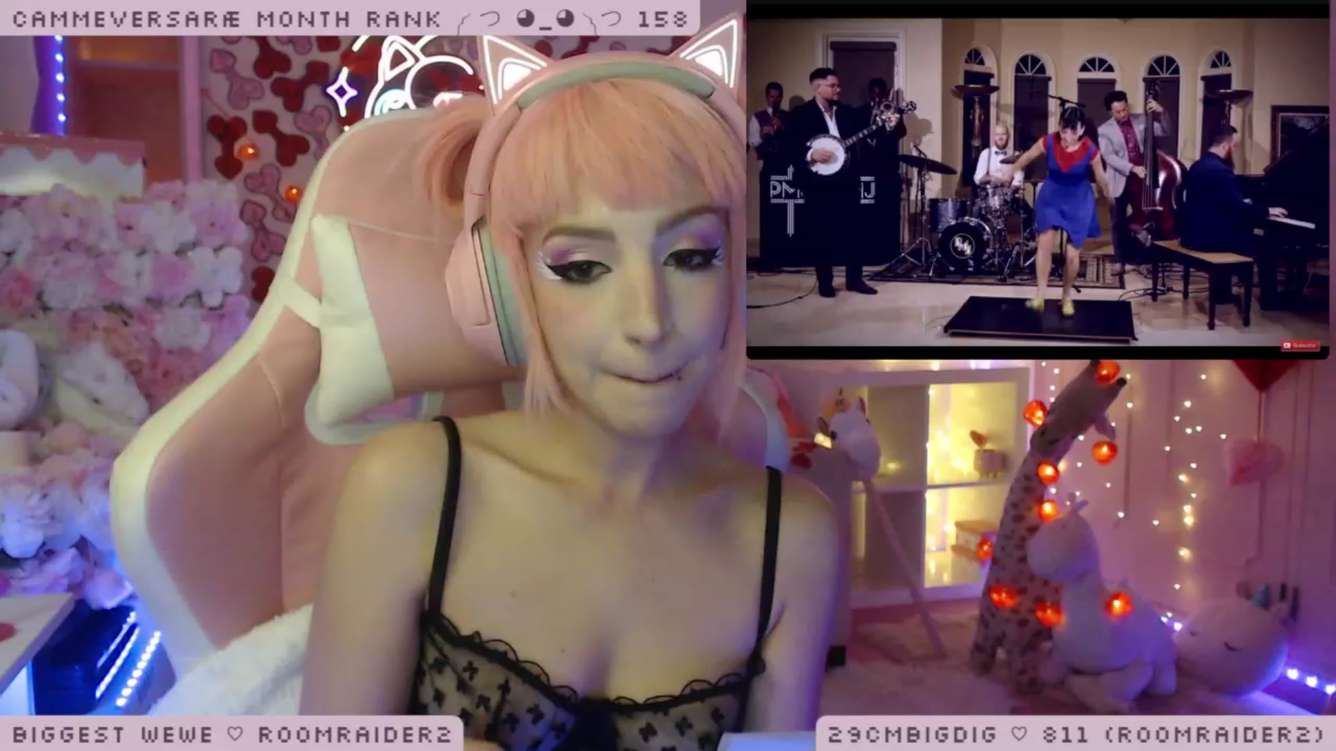 Gallery image thumbnail from WonderAna's myfreecams stream on, 02/25/2023, 04:03 image 16 of 20