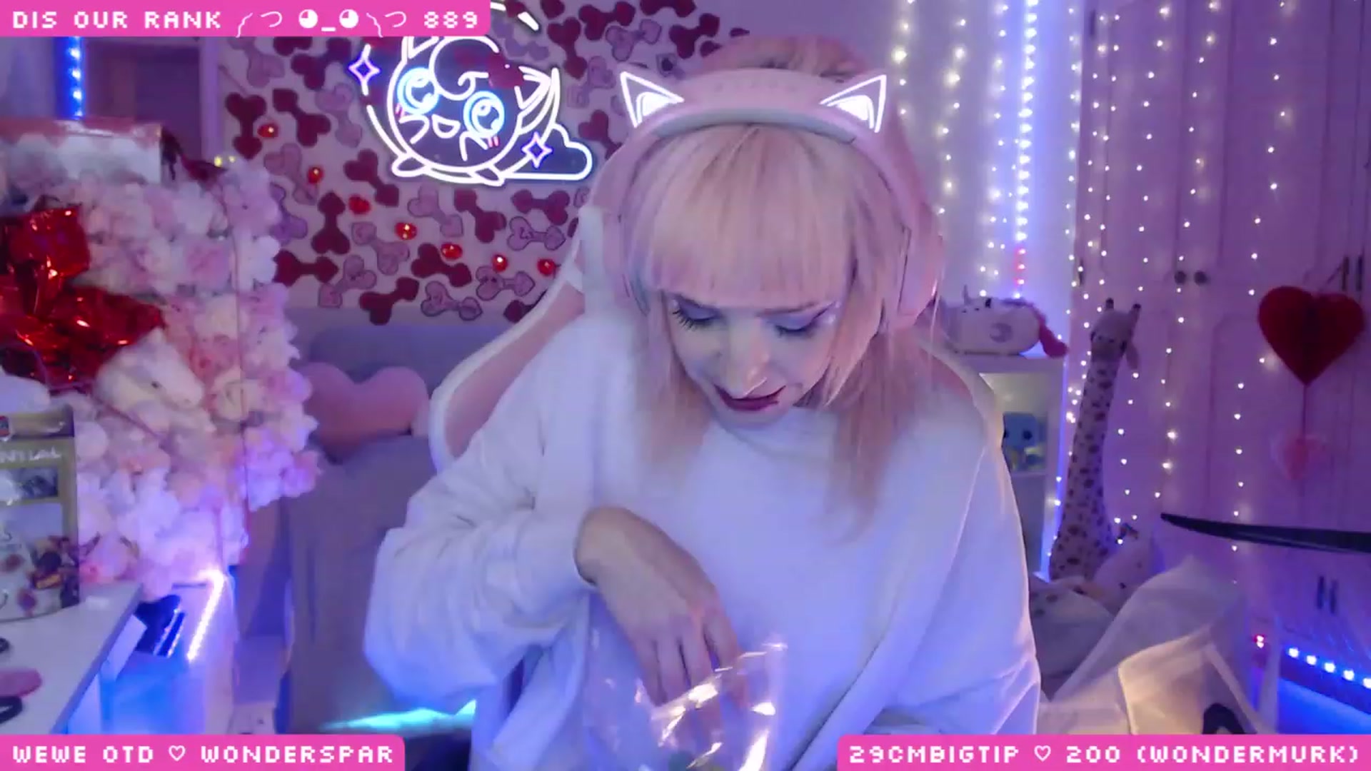 Gallery image thumbnail from WonderAna's myfreecams stream on, 03/02/2023, 02:08 image 15 of 20