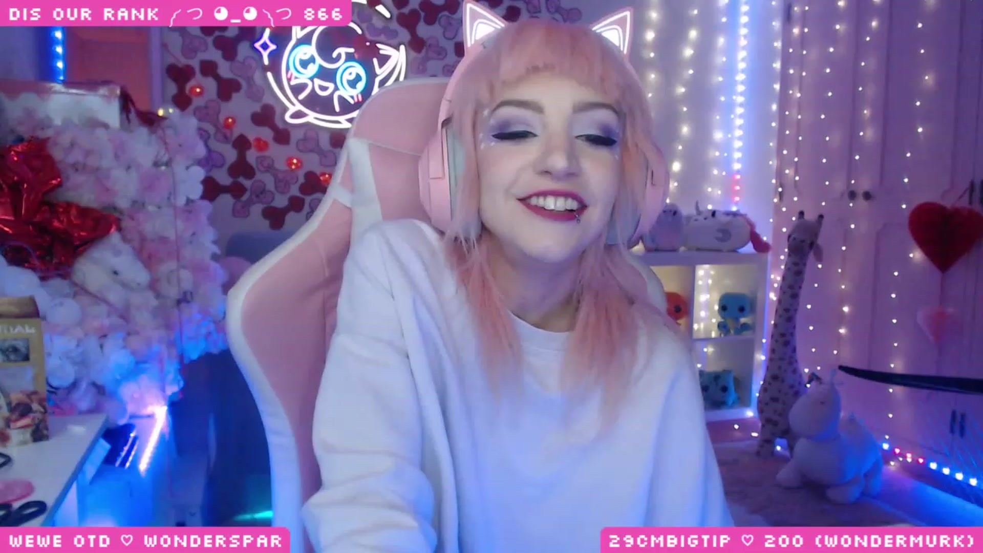 Gallery image thumbnail from WonderAna's myfreecams stream on, 03/02/2023, 02:08 image 10 of 20