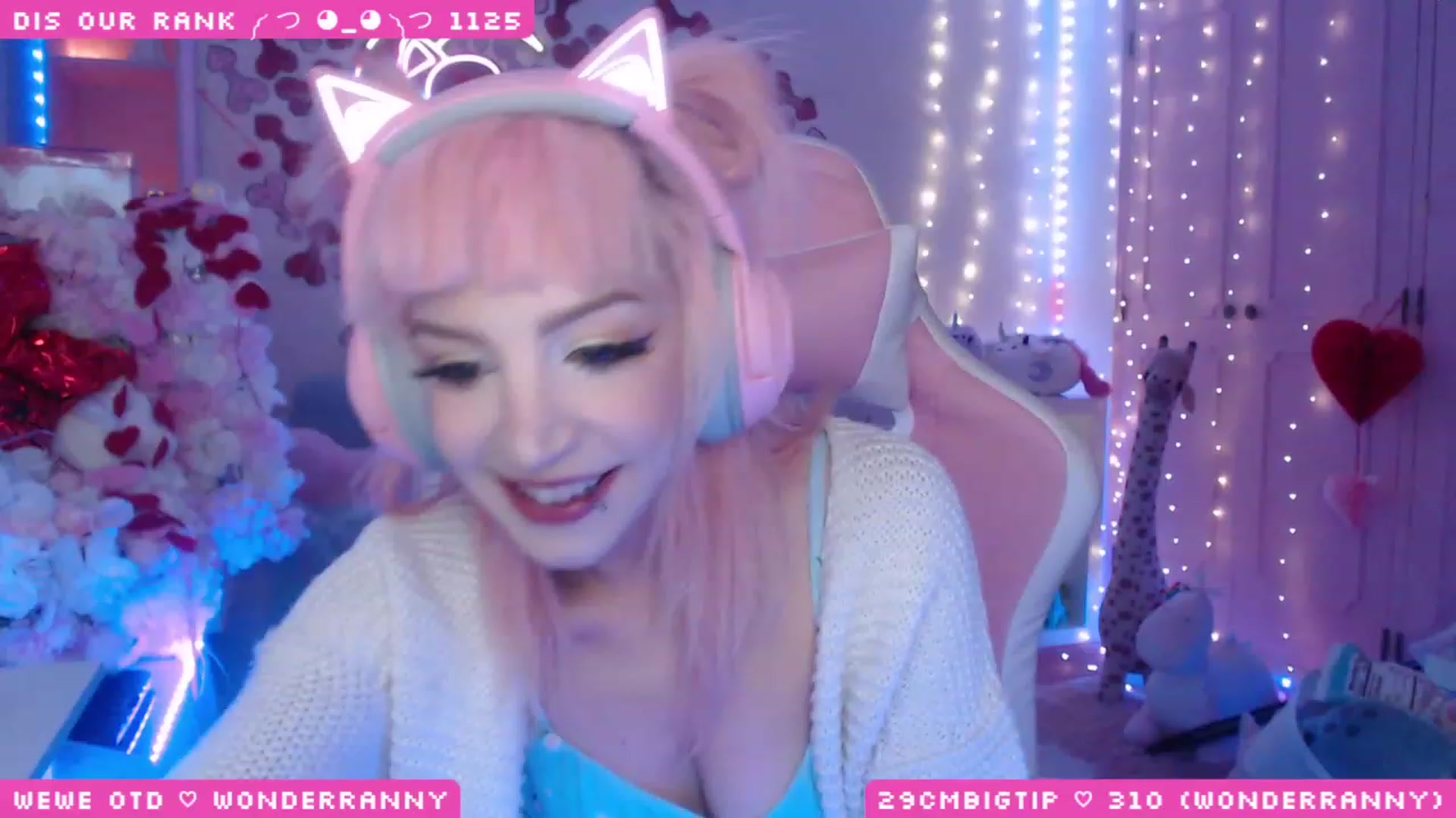 Gallery image thumbnail from WonderAna's myfreecams stream on, 03/02/2023, 22:14 image 13 of 20