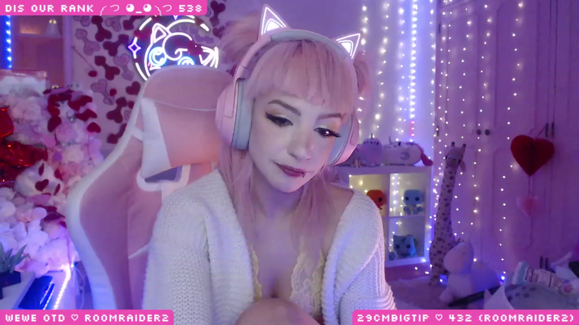Gallery image thumbnail from WonderAna's myfreecams stream on, 03/03/2023, 24:04 image 19 of 20