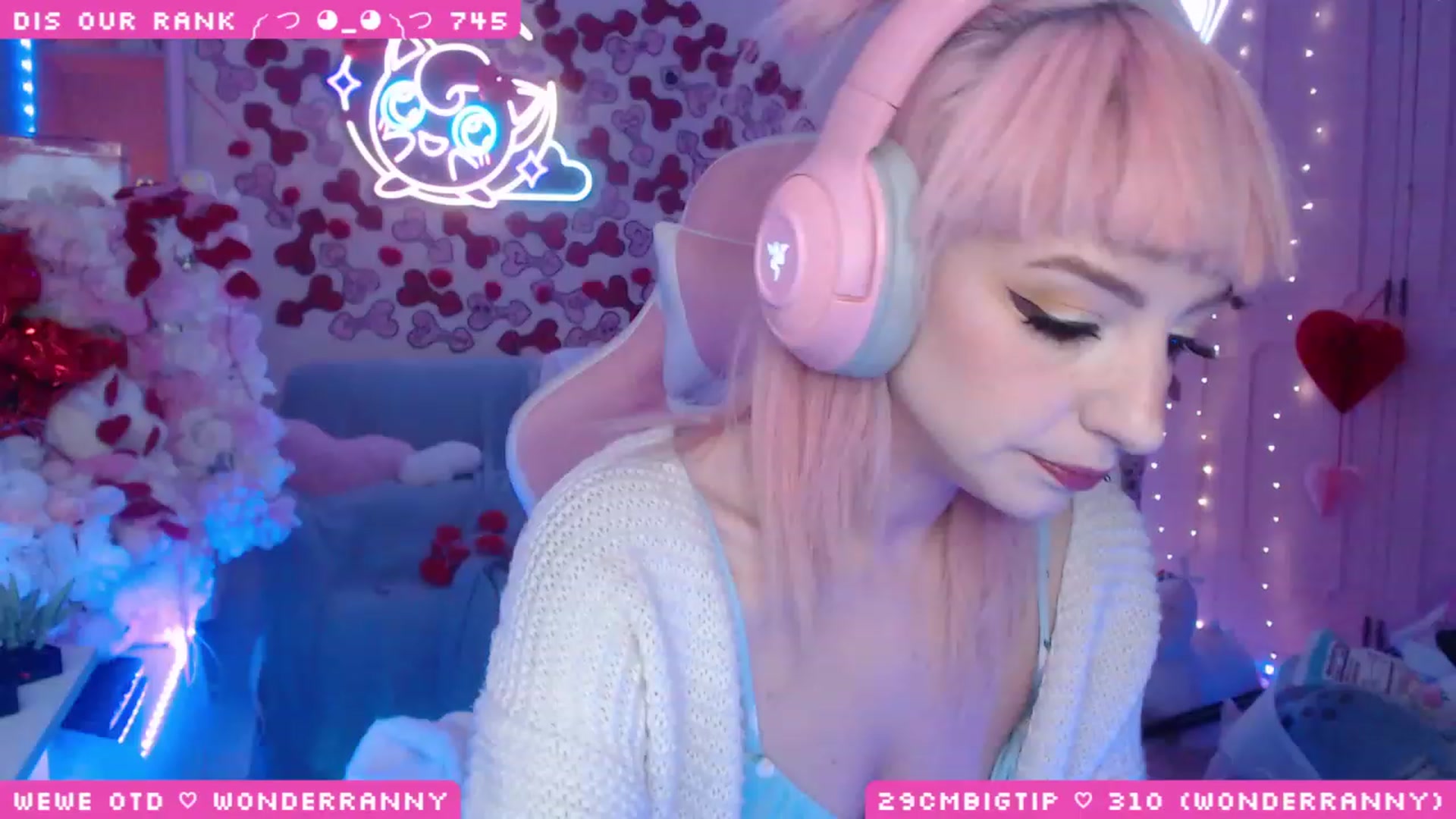 Gallery image thumbnail from WonderAna's myfreecams stream on, 03/03/2023, 24:04 image 4 of 20