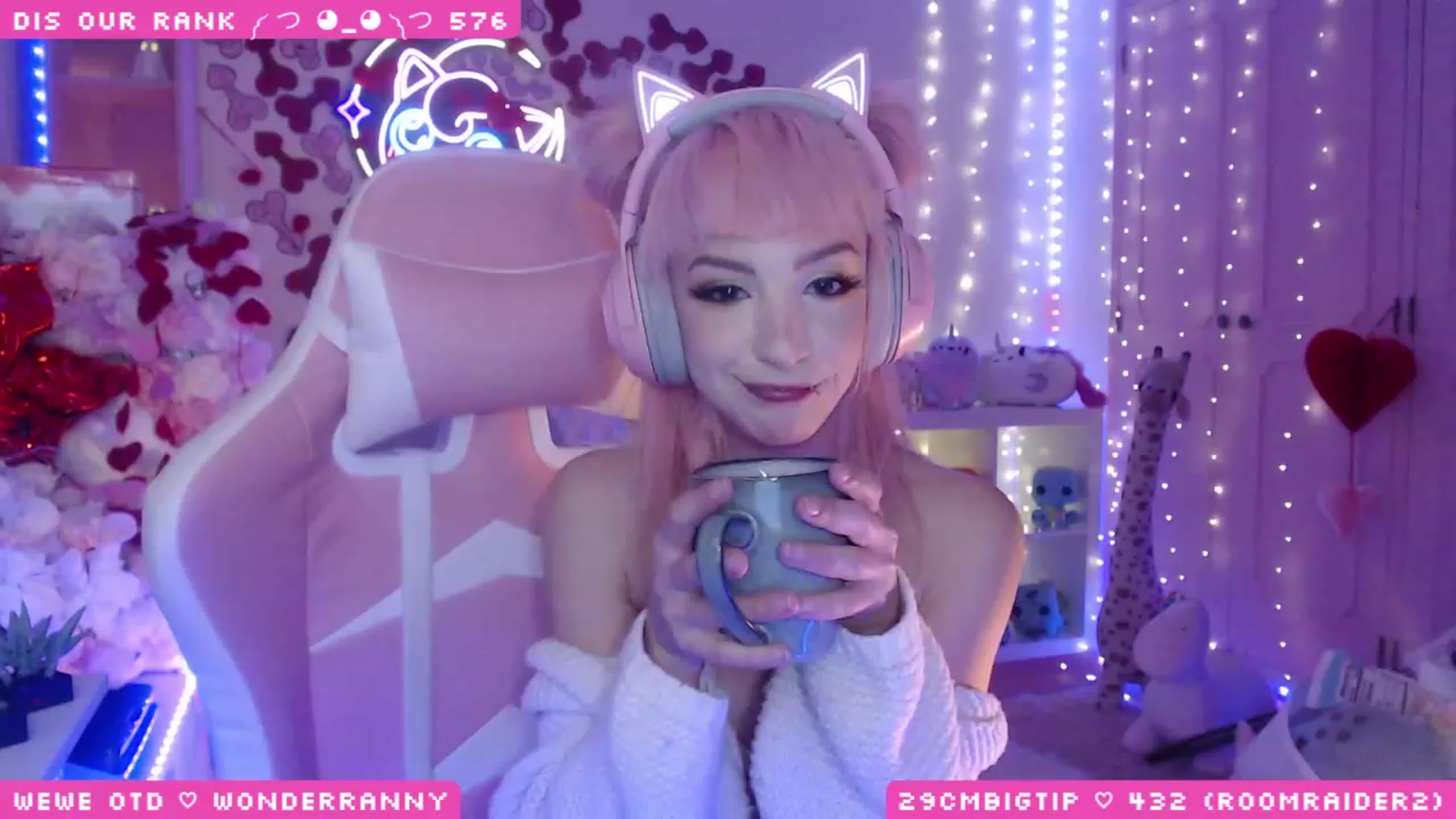 Gallery image thumbnail from WonderAna's myfreecams stream on, 03/03/2023, 24:04 image 9 of 20