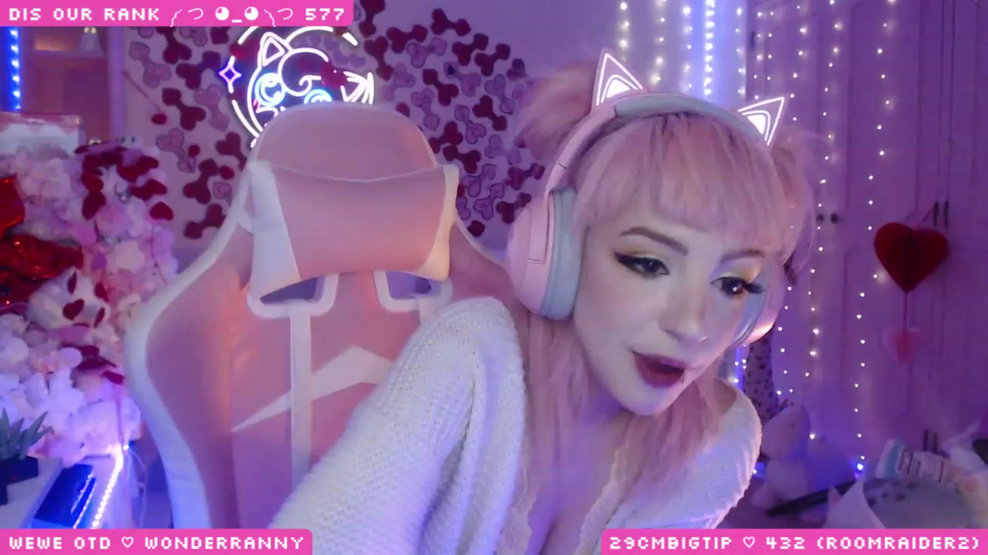 Gallery image thumbnail from WonderAna's myfreecams stream on, 03/03/2023, 24:04 image 18 of 20