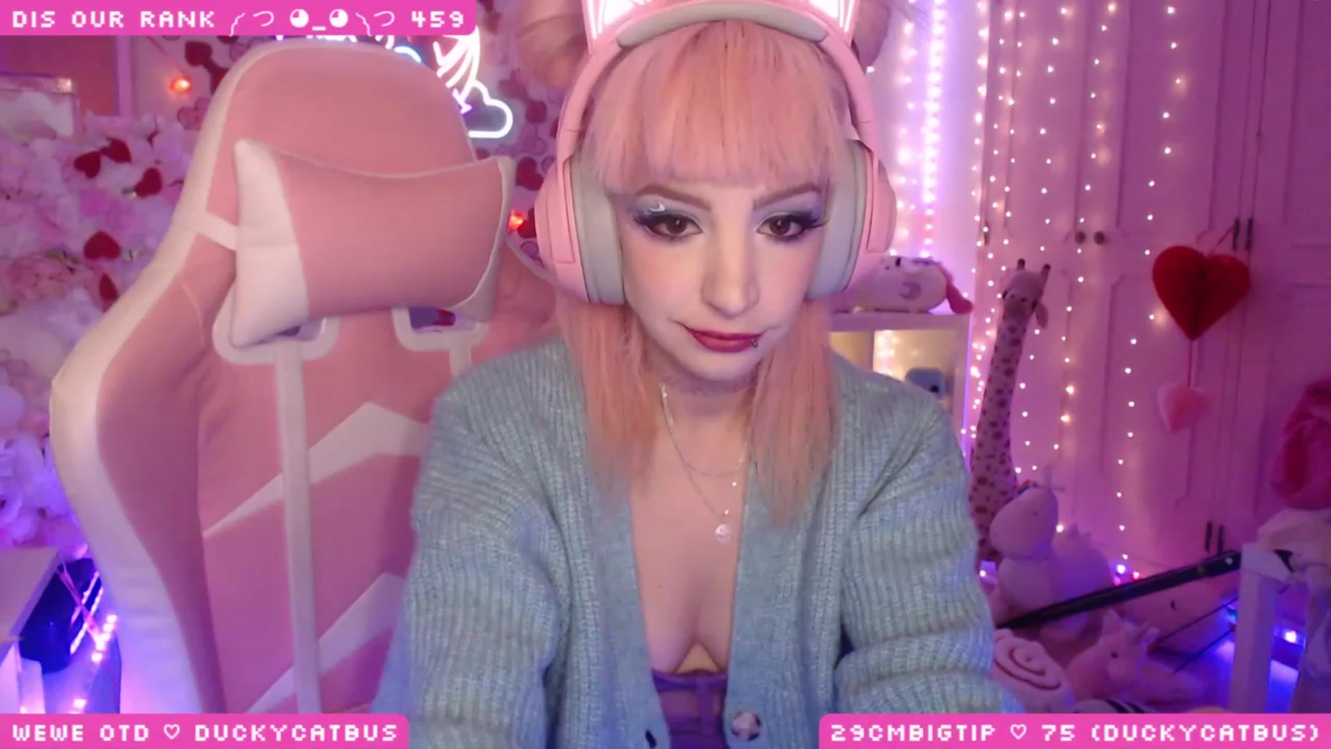 Gallery image thumbnail from WonderAna's myfreecams stream on, 03/04/2023, 24:11 image 7 of 20