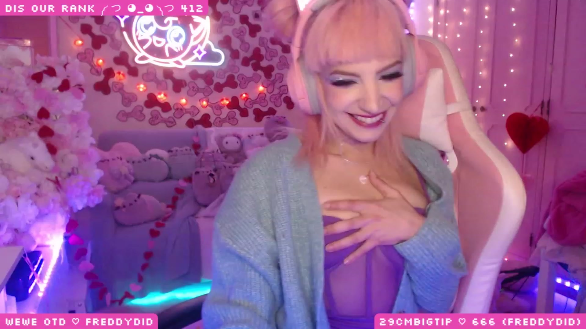 Gallery image thumbnail from WonderAna's myfreecams stream on, 03/04/2023, 24:11 image 16 of 20