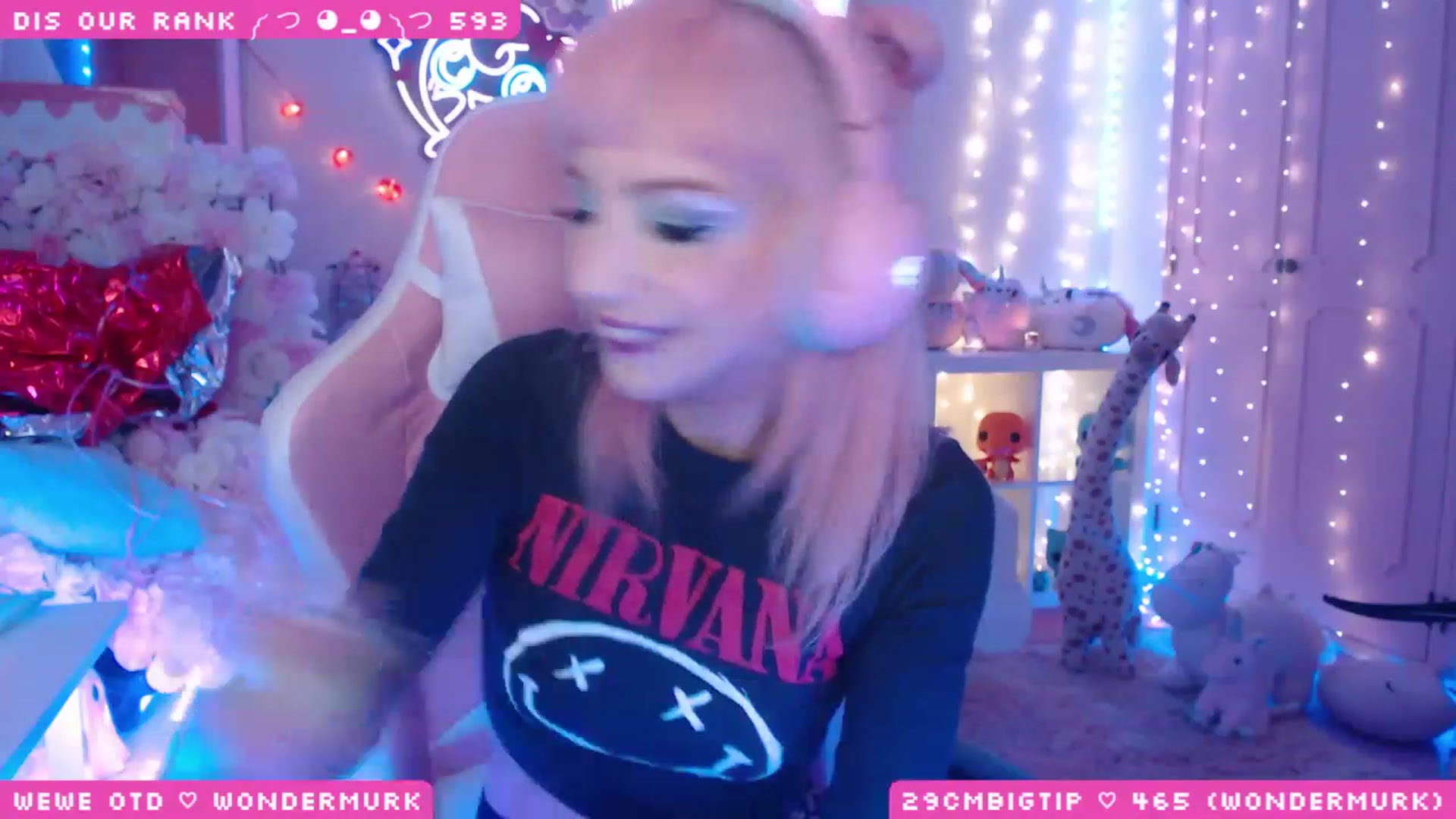 Gallery image thumbnail from WonderAna's myfreecams stream on, 03/09/2023, 24:10 image 13 of 20