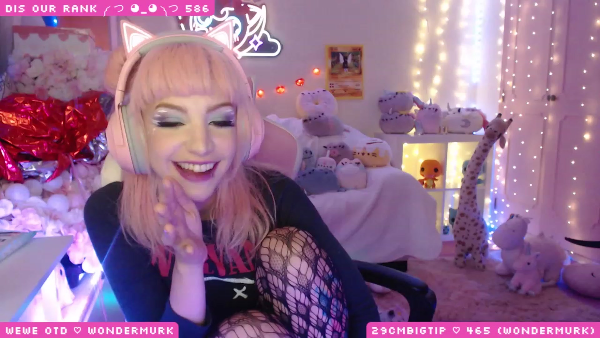 Gallery image thumbnail from WonderAna's myfreecams stream on, 03/09/2023, 02:22 image 9 of 20