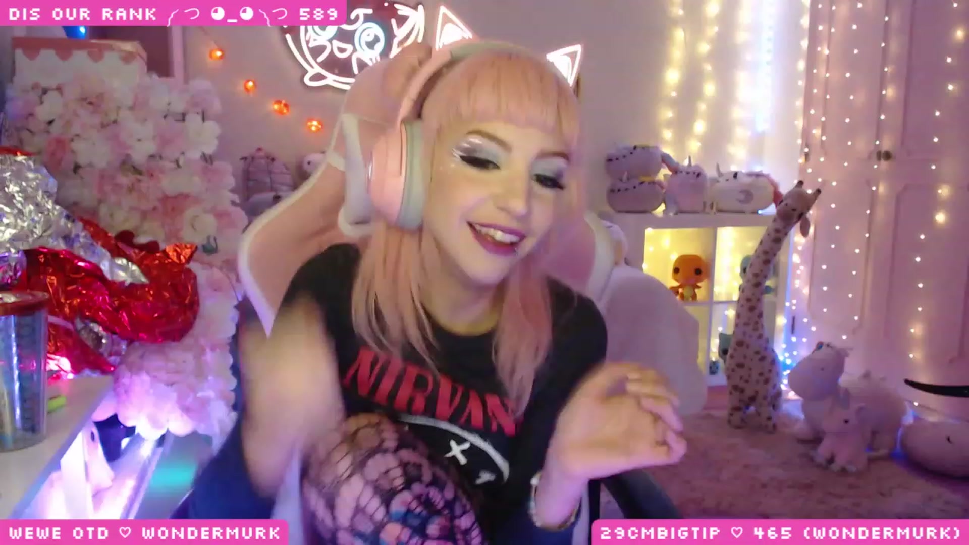 Gallery image thumbnail from WonderAna's myfreecams stream on, 03/09/2023, 02:22 image 14 of 20