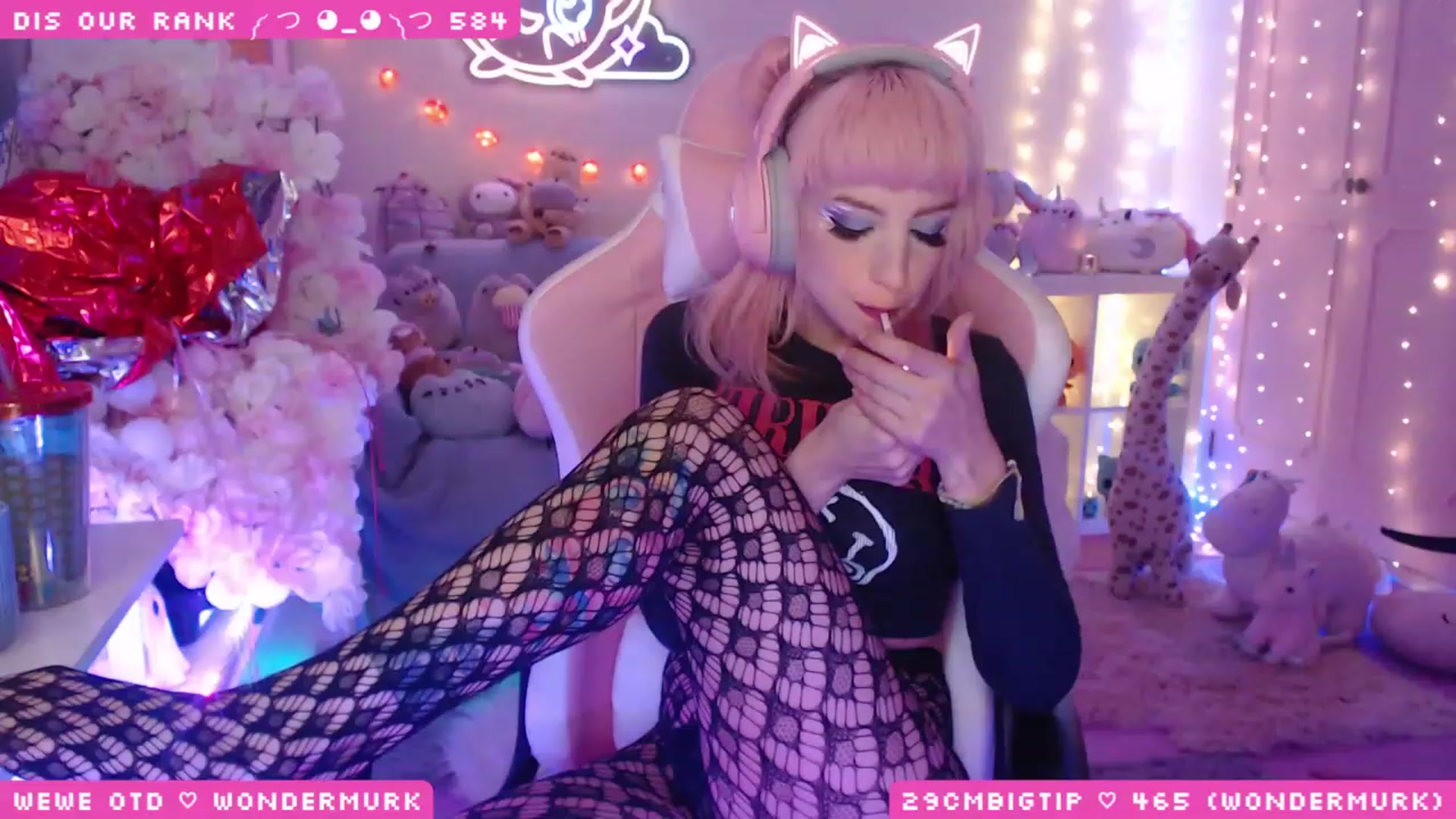 Gallery image thumbnail from WonderAna's myfreecams stream on, 03/09/2023, 02:22 image 6 of 20