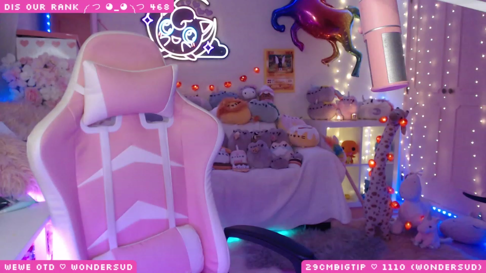 Gallery image thumbnail from WonderAna's myfreecams stream on, 03/13/2023, 01:53 image 15 of 20