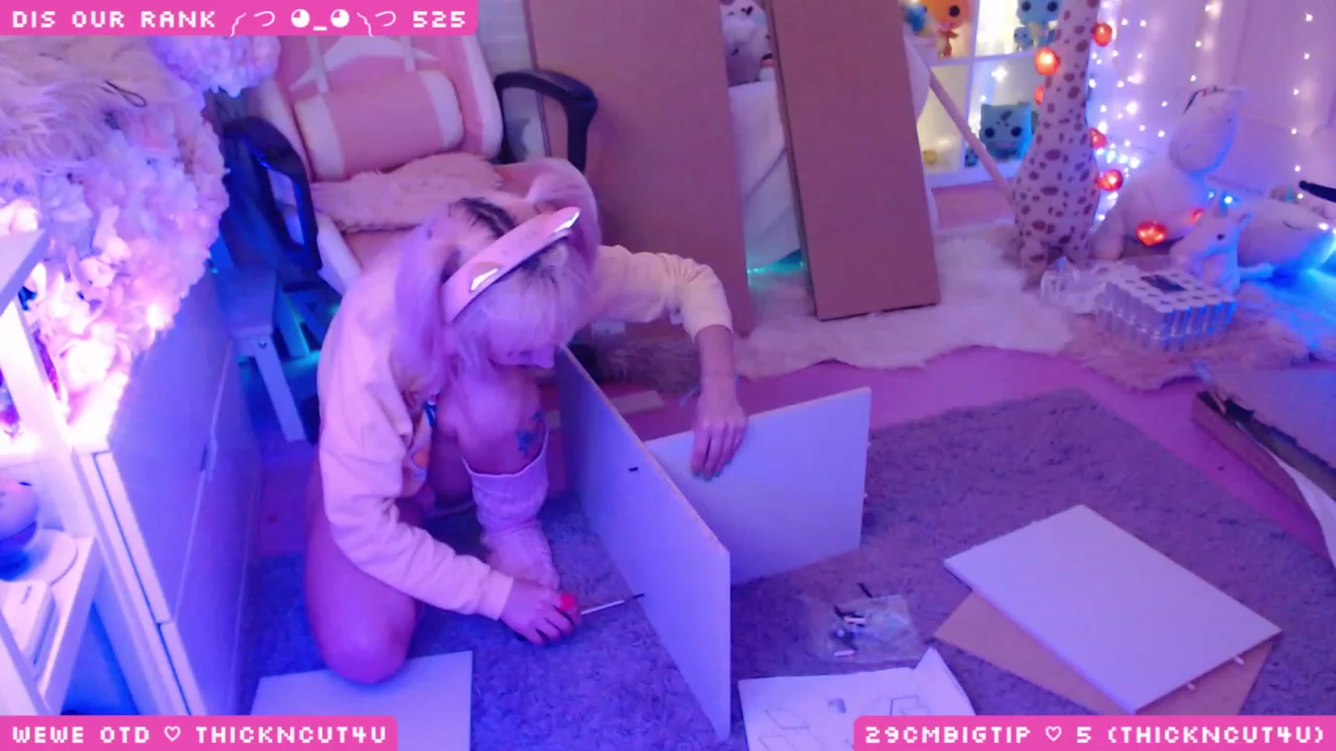 Gallery image thumbnail from WonderAna's myfreecams stream on, 03/14/2023, 24:02 image 19 of 20