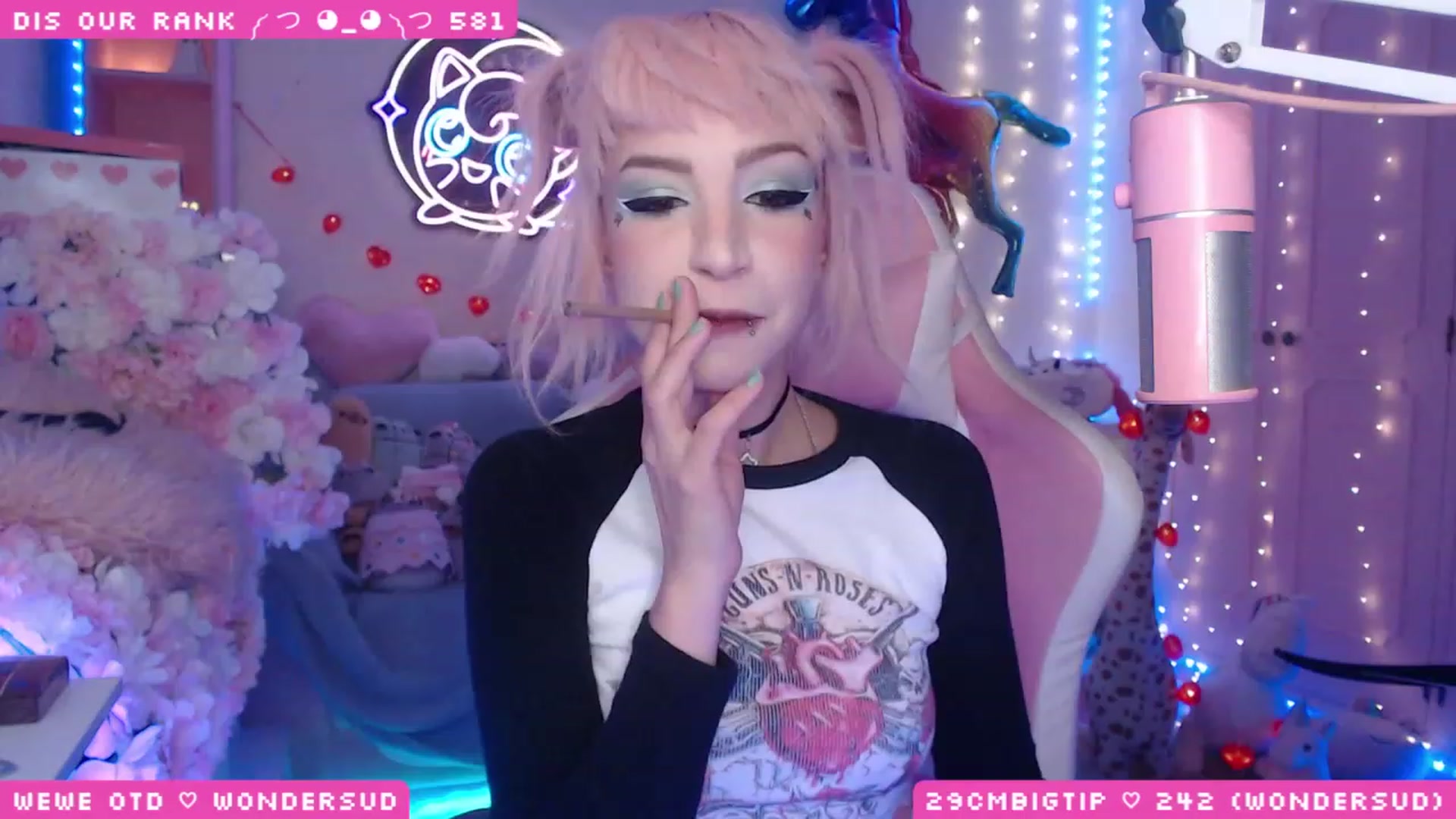 Gallery image thumbnail from WonderAna's myfreecams stream on, 03/15/2023, 23:05 image 4 of 20