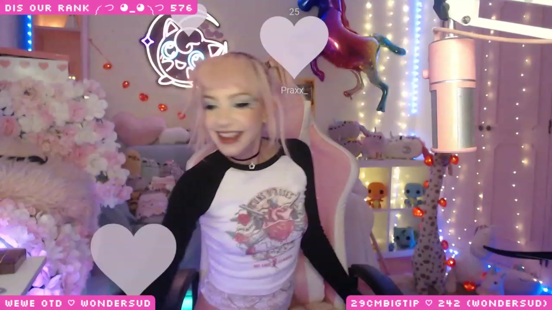 Gallery image thumbnail from WonderAna's myfreecams stream on, 03/15/2023, 23:05 image 10 of 20