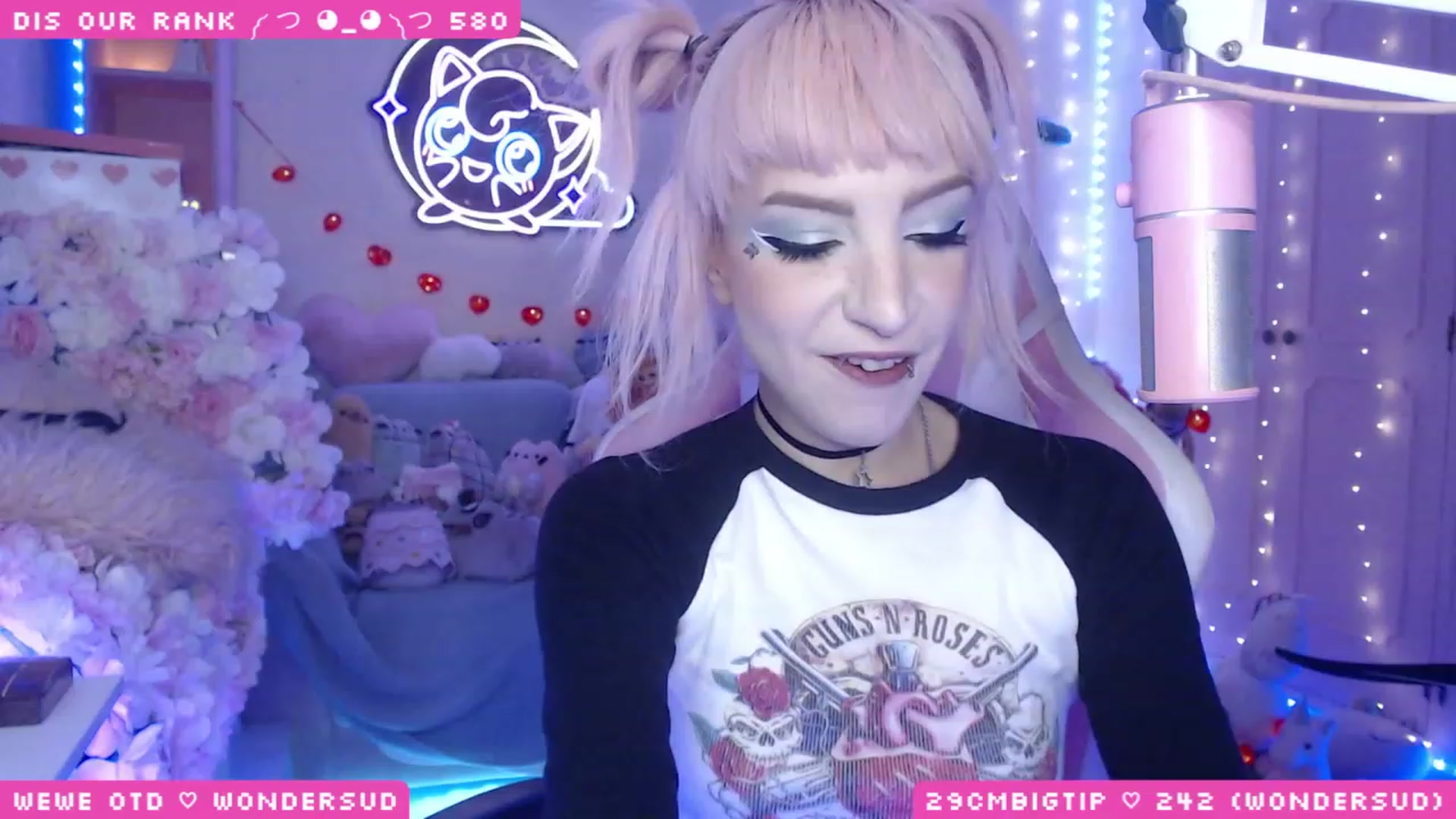 Gallery image thumbnail from WonderAna's myfreecams stream on, 03/15/2023, 23:05 image 1 of 20