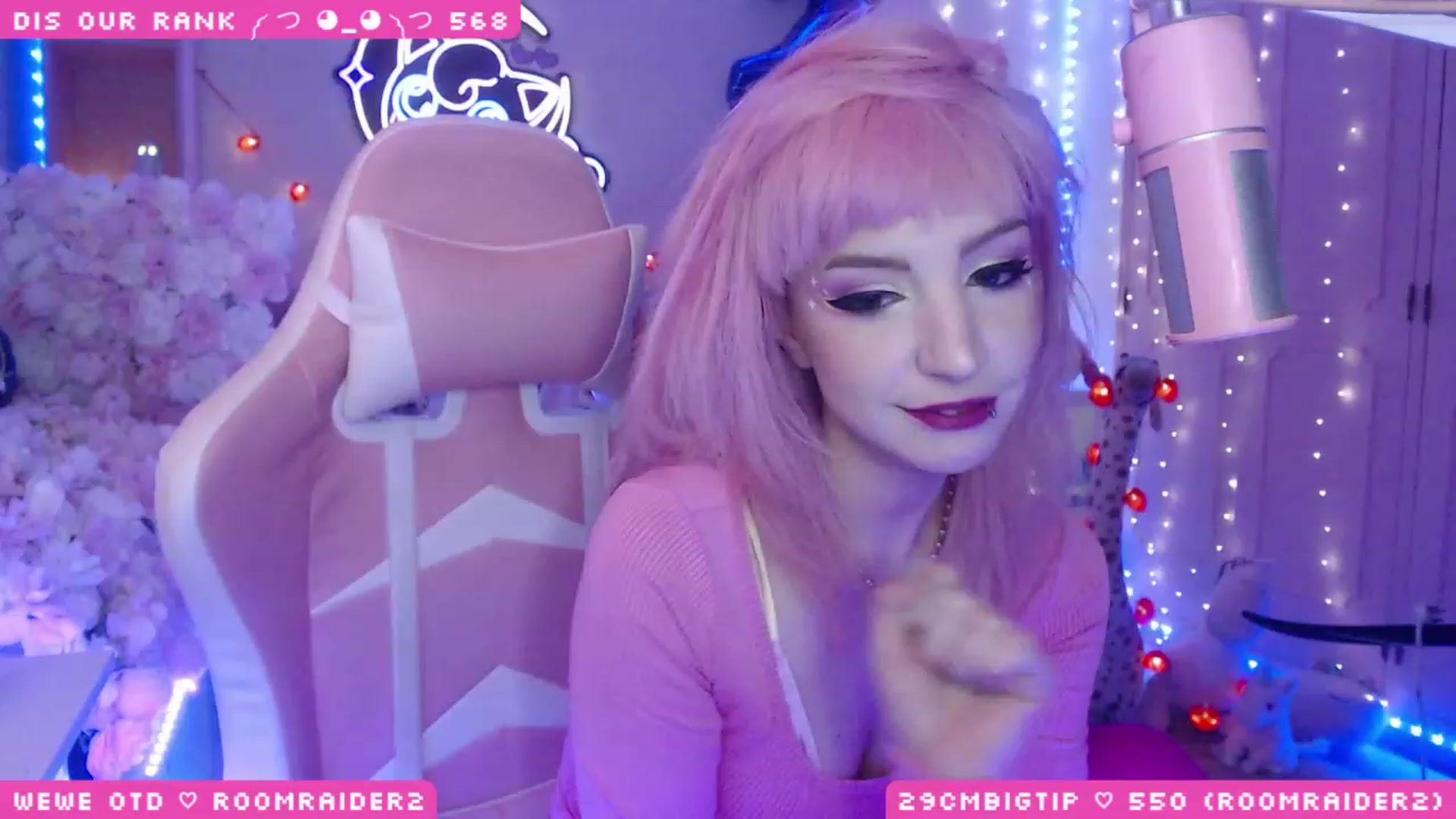 Gallery image thumbnail from WonderAna's myfreecams stream on, 03/17/2023, 02:16 image 2 of 20