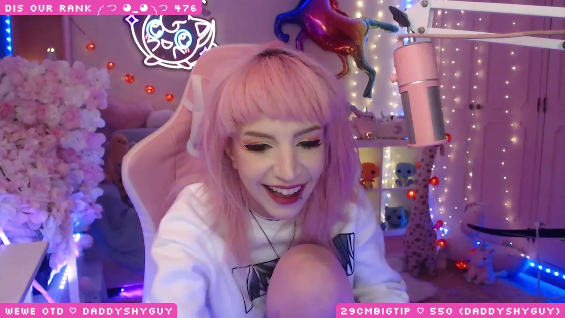Gallery image thumbnail from WonderAna's myfreecams stream on, 03/18/2023, 24:00 image 4 of 20