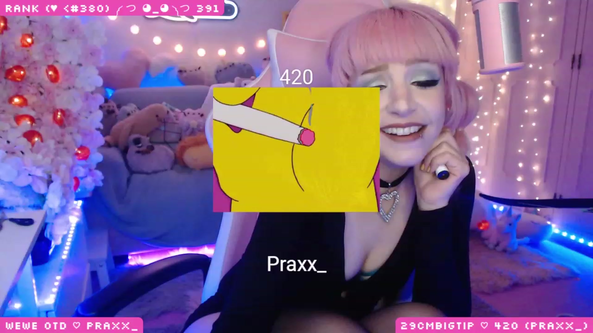 Gallery image thumbnail from WonderAna's myfreecams stream on, 03/19/2023, 01:28 image 9 of 20