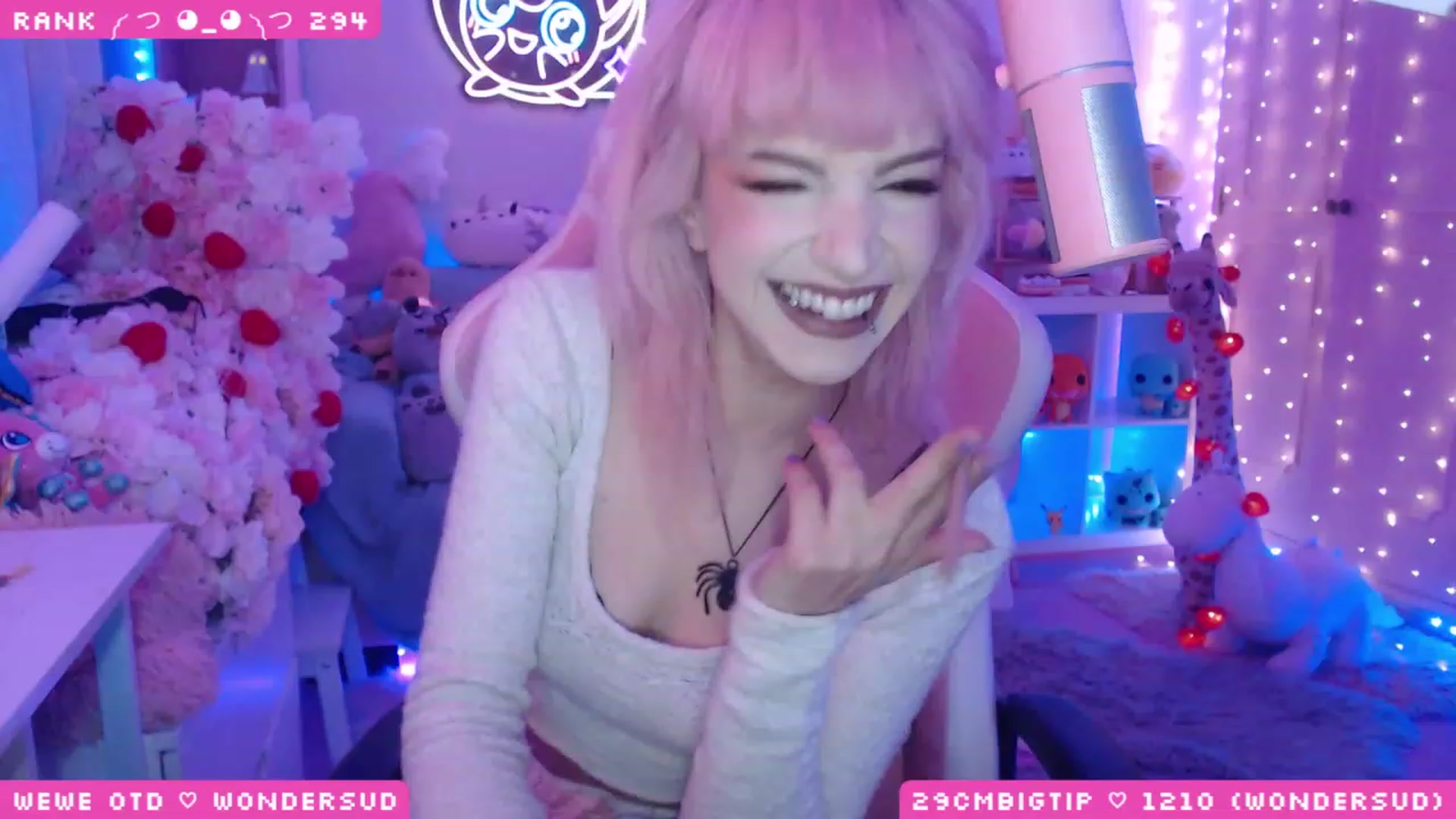 Gallery image thumbnail from WonderAna's myfreecams stream on, 04/09/2023, 22:57 image 2 of 20