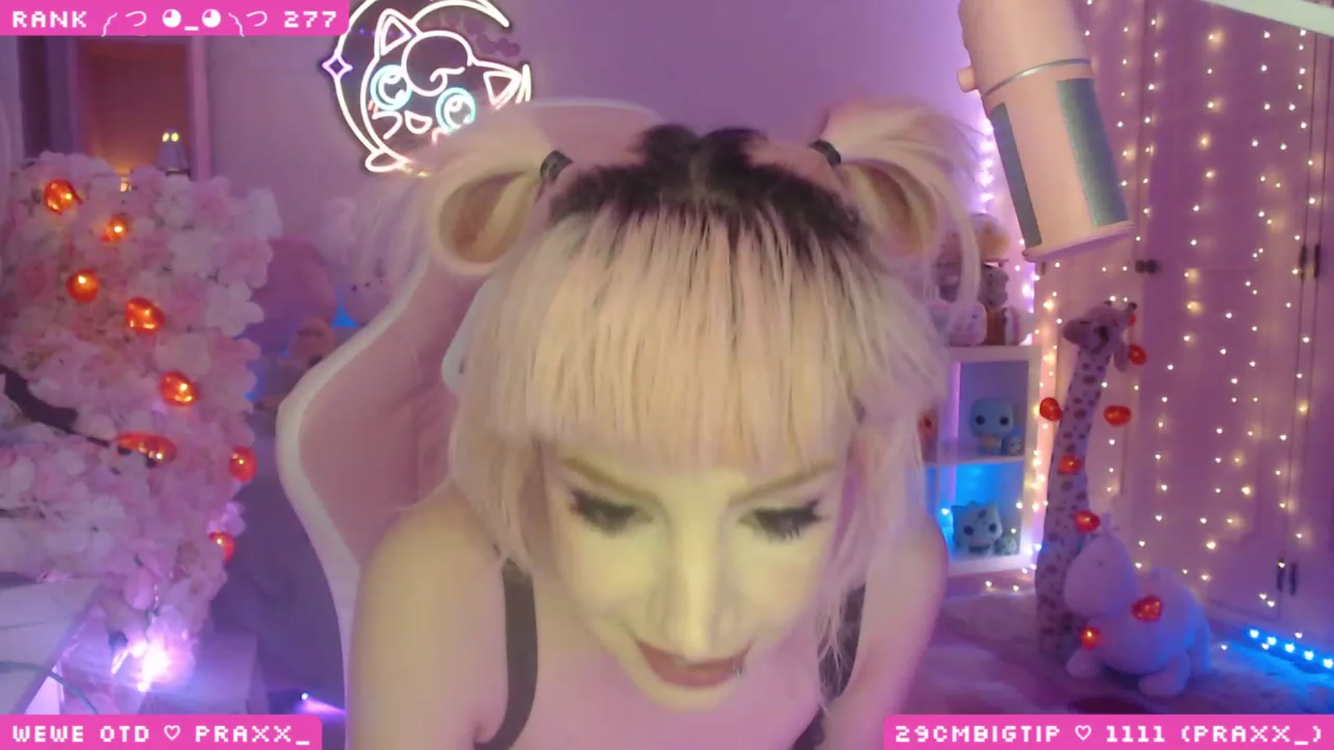 Gallery image thumbnail from WonderAna's myfreecams stream on, 04/14/2023, 24:07 image 11 of 20