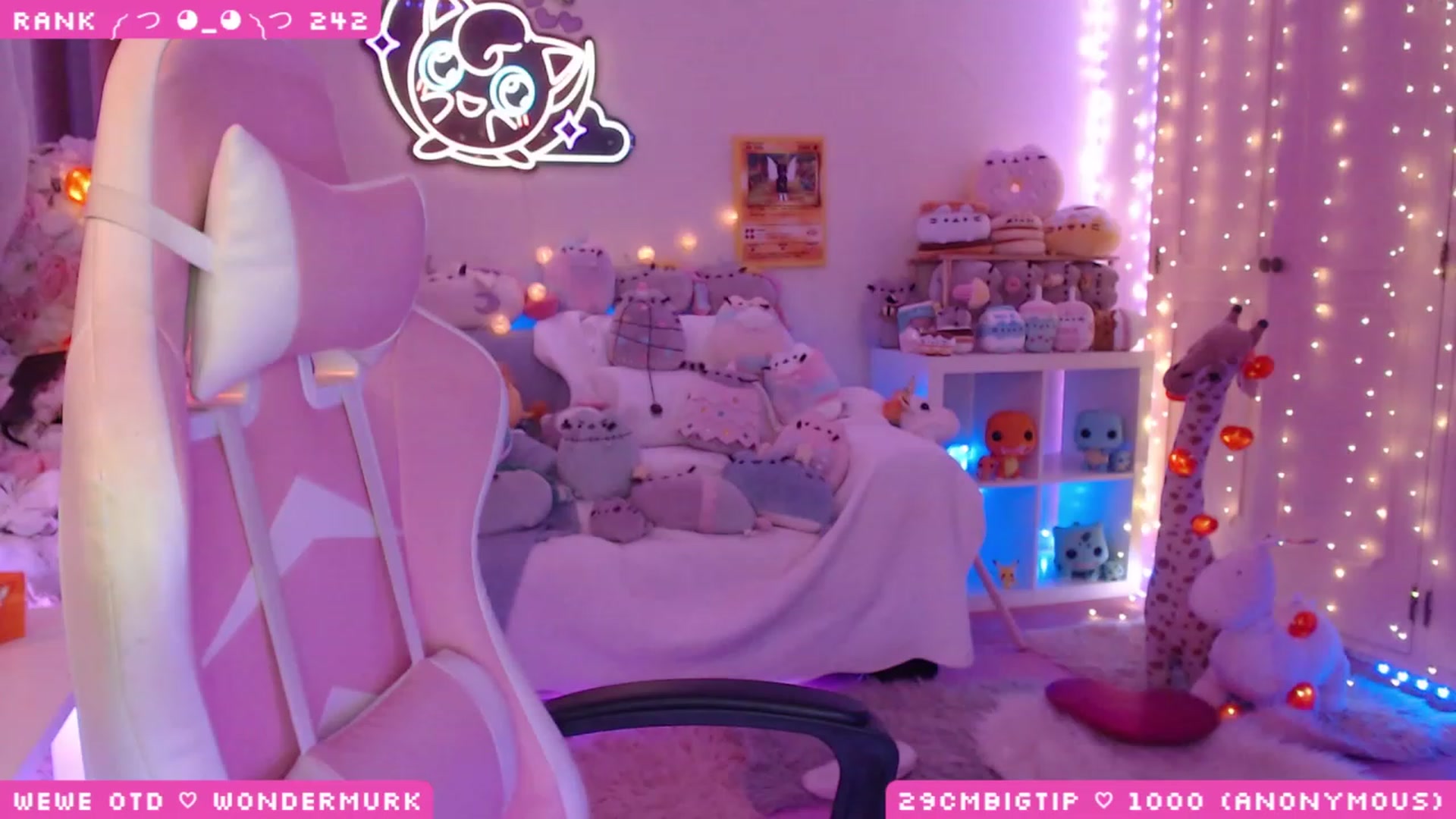 Gallery image thumbnail from WonderAna's myfreecams stream on, 04/16/2023, 22:35 image 16 of 20