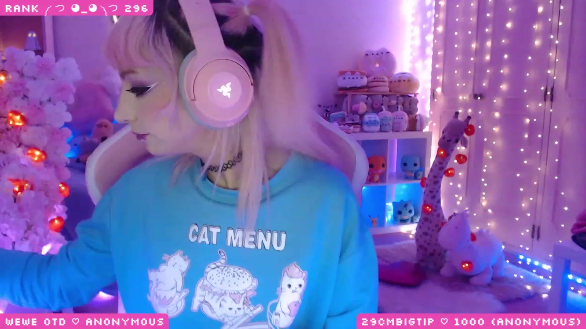 Gallery image thumbnail from WonderAna's myfreecams stream on, 04/19/2023, 23:28 image 14 of 20