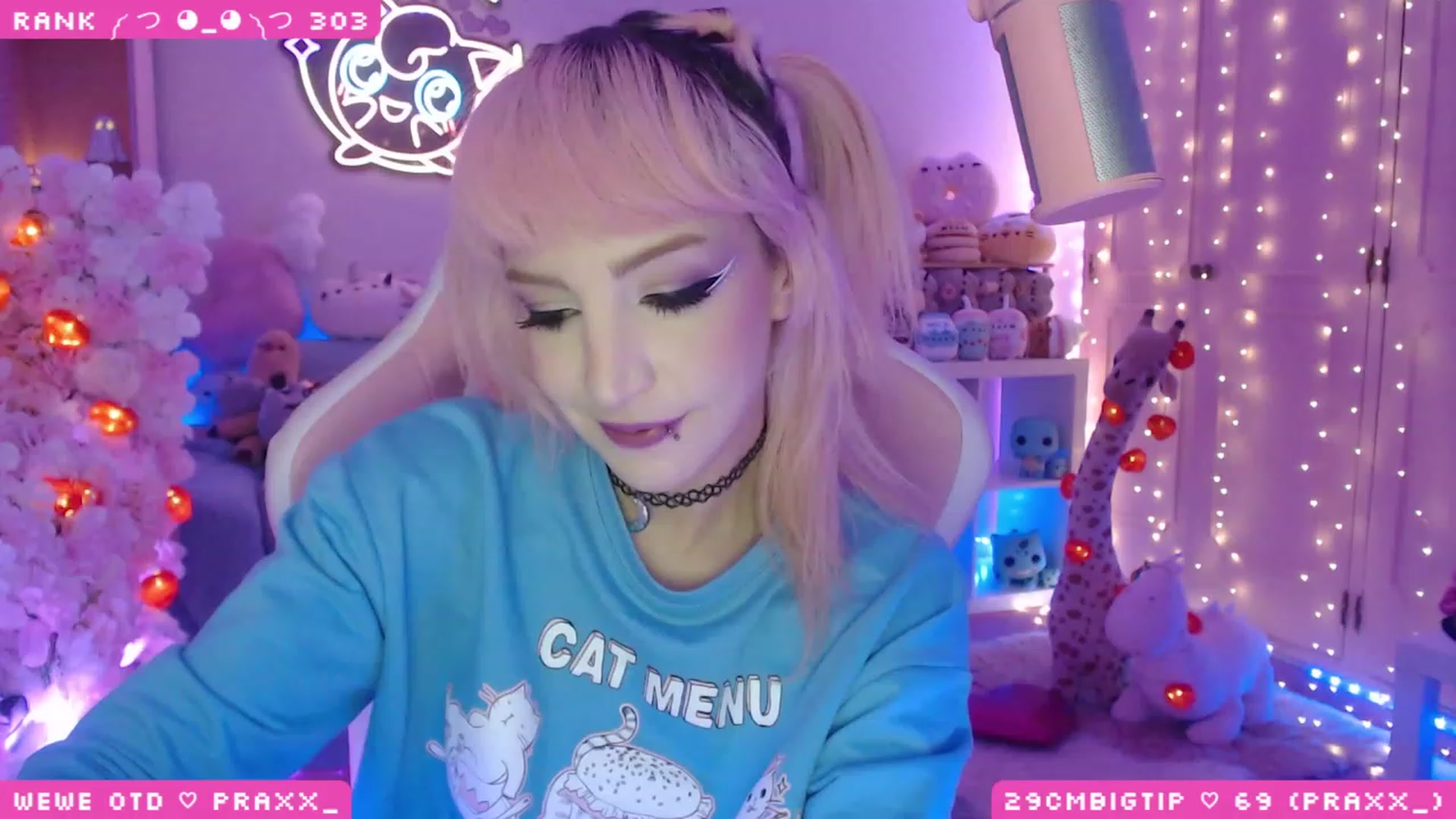 Gallery image thumbnail from WonderAna's myfreecams stream on, 04/19/2023, 23:28 image 7 of 20