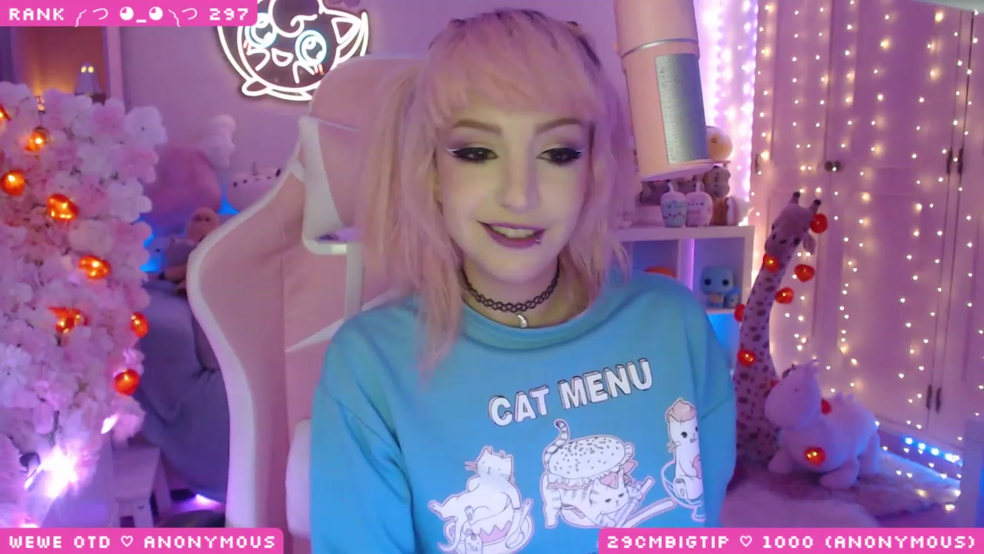 Gallery image thumbnail from WonderAna's myfreecams stream on, 04/20/2023, 01:38 image 3 of 20