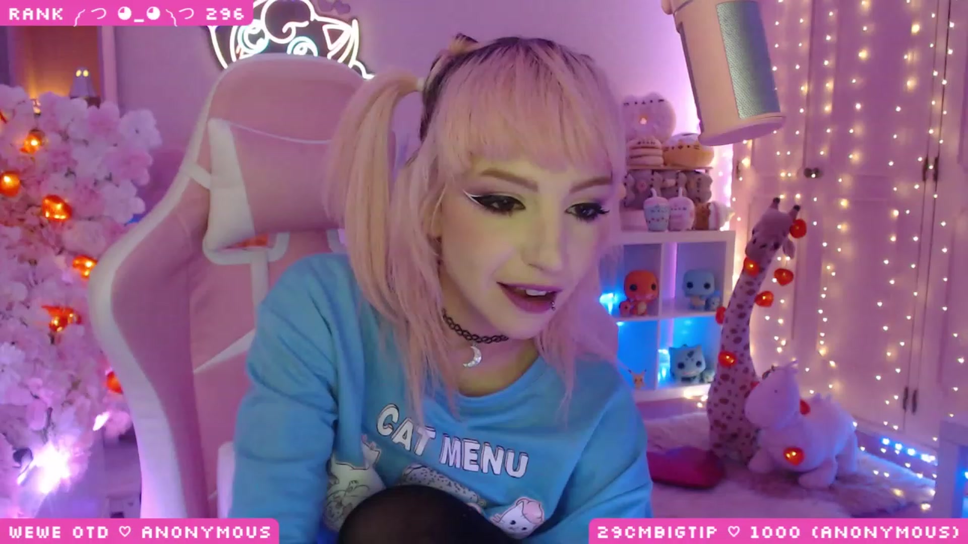Gallery image thumbnail from WonderAna's myfreecams stream on, 04/20/2023, 01:38 image 8 of 20