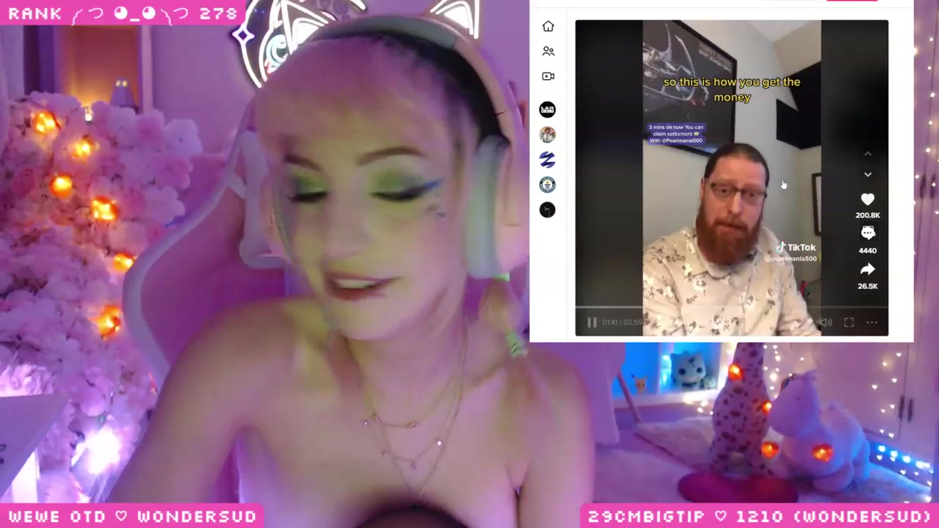 Gallery image thumbnail from WonderAna's myfreecams stream on, 04/21/2023, 01:47 image 9 of 20