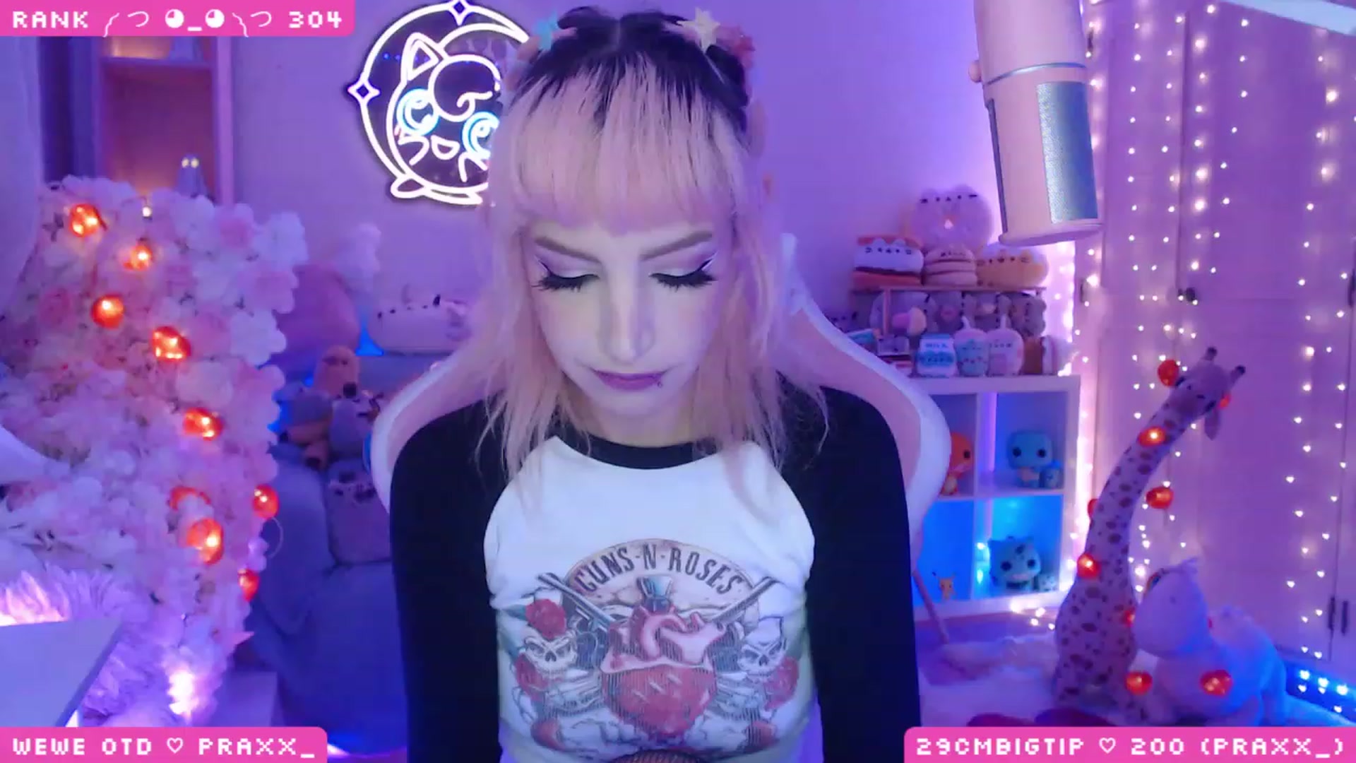 Gallery image thumbnail from WonderAna's myfreecams stream on, 04/21/2023, 23:30 image 9 of 20