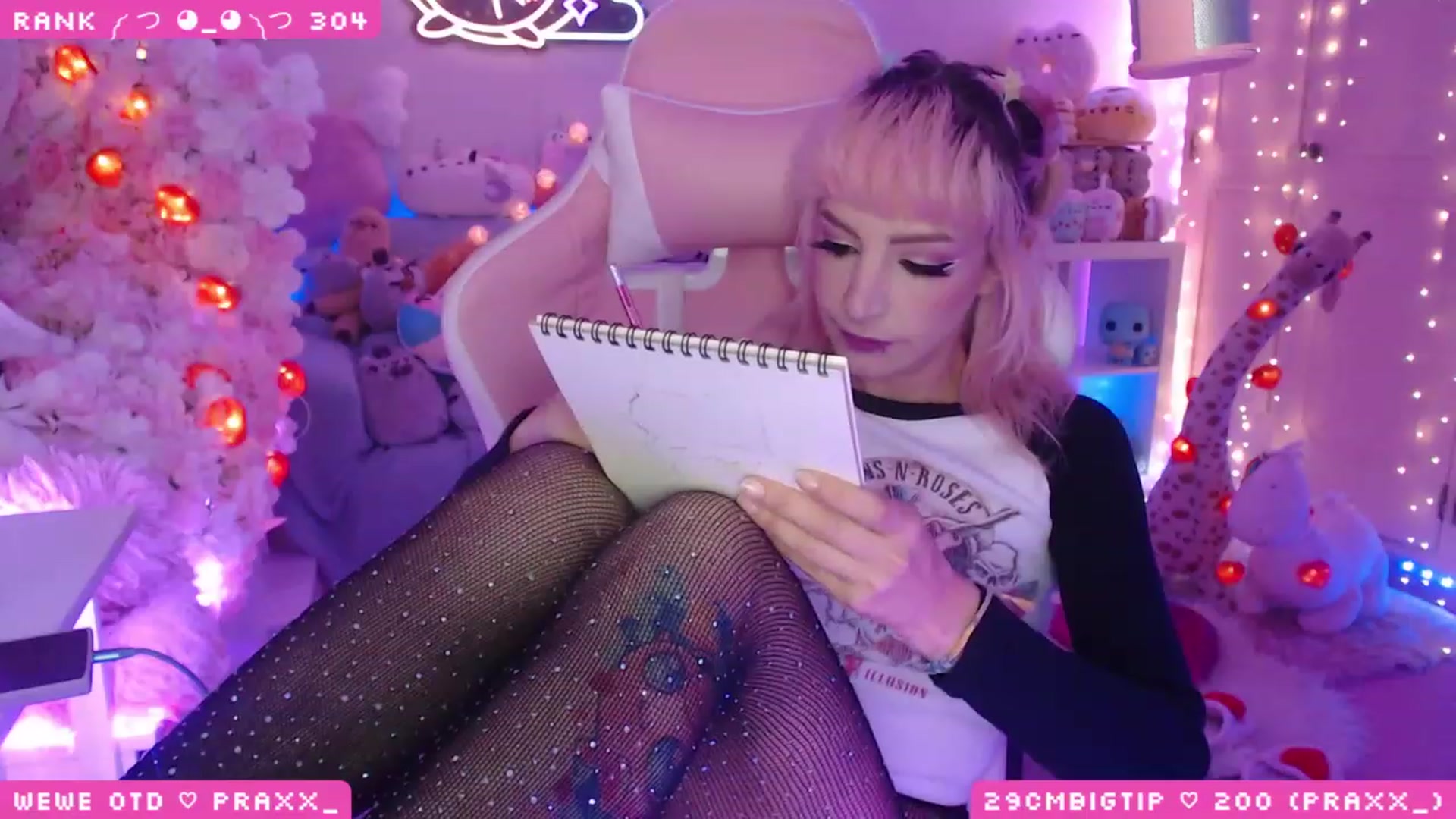 Gallery image thumbnail from WonderAna's myfreecams stream on, 04/21/2023, 23:30 image 11 of 20