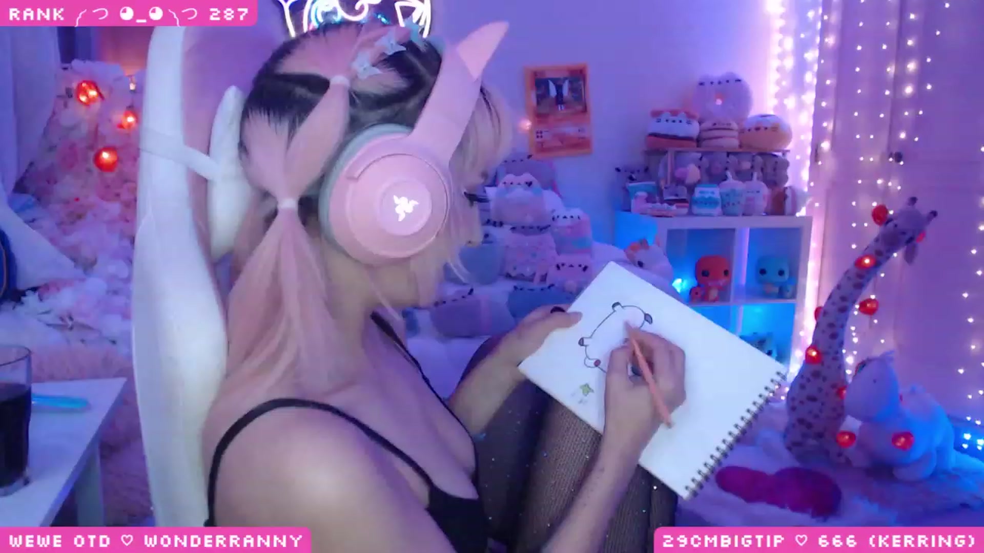 Gallery image thumbnail from WonderAna's myfreecams stream on, 04/22/2023, 01:21 image 14 of 20