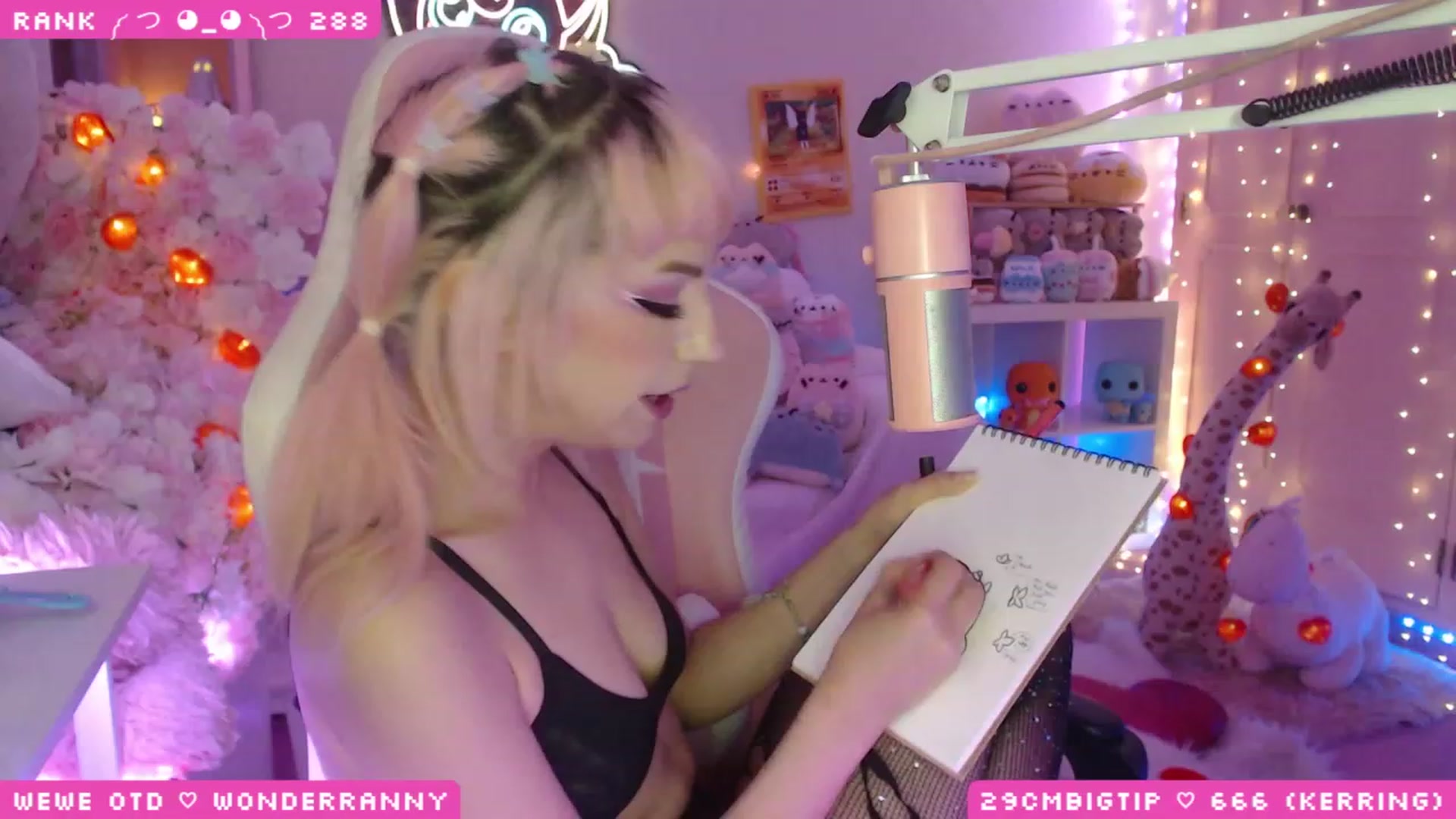 Gallery image thumbnail from WonderAna's myfreecams stream on, 04/22/2023, 01:21 image 6 of 20