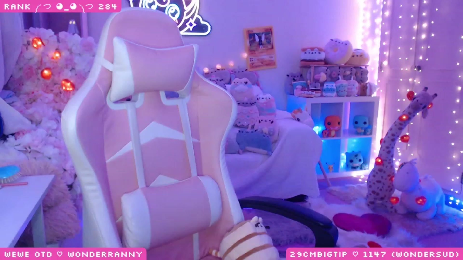 Gallery image thumbnail from WonderAna's myfreecams stream on, 04/22/2023, 02:48 image 15 of 20