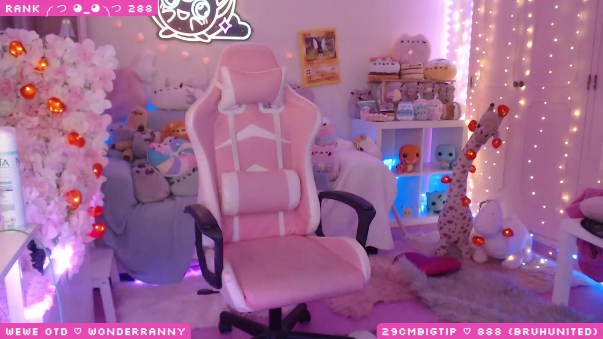 Gallery image thumbnail from WonderAna's myfreecams stream on, 04/23/2023, 01:40 image 9 of 20