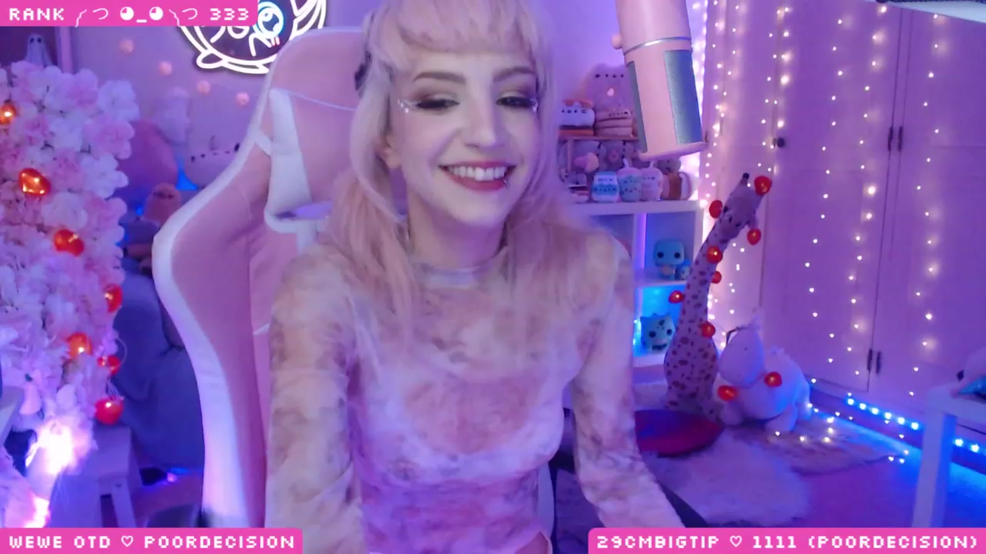 Gallery image thumbnail from WonderAna's myfreecams stream on, 04/27/2023, 23:30 image 4 of 20