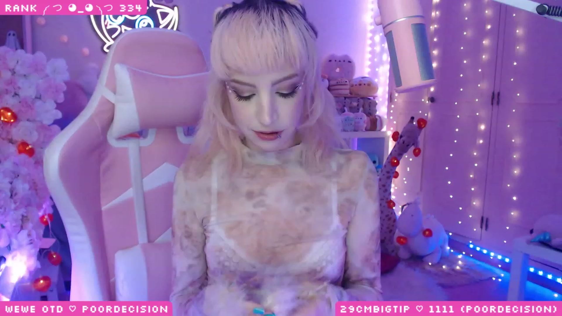 Gallery image thumbnail from WonderAna's myfreecams stream on, 04/27/2023, 23:30 image 16 of 20