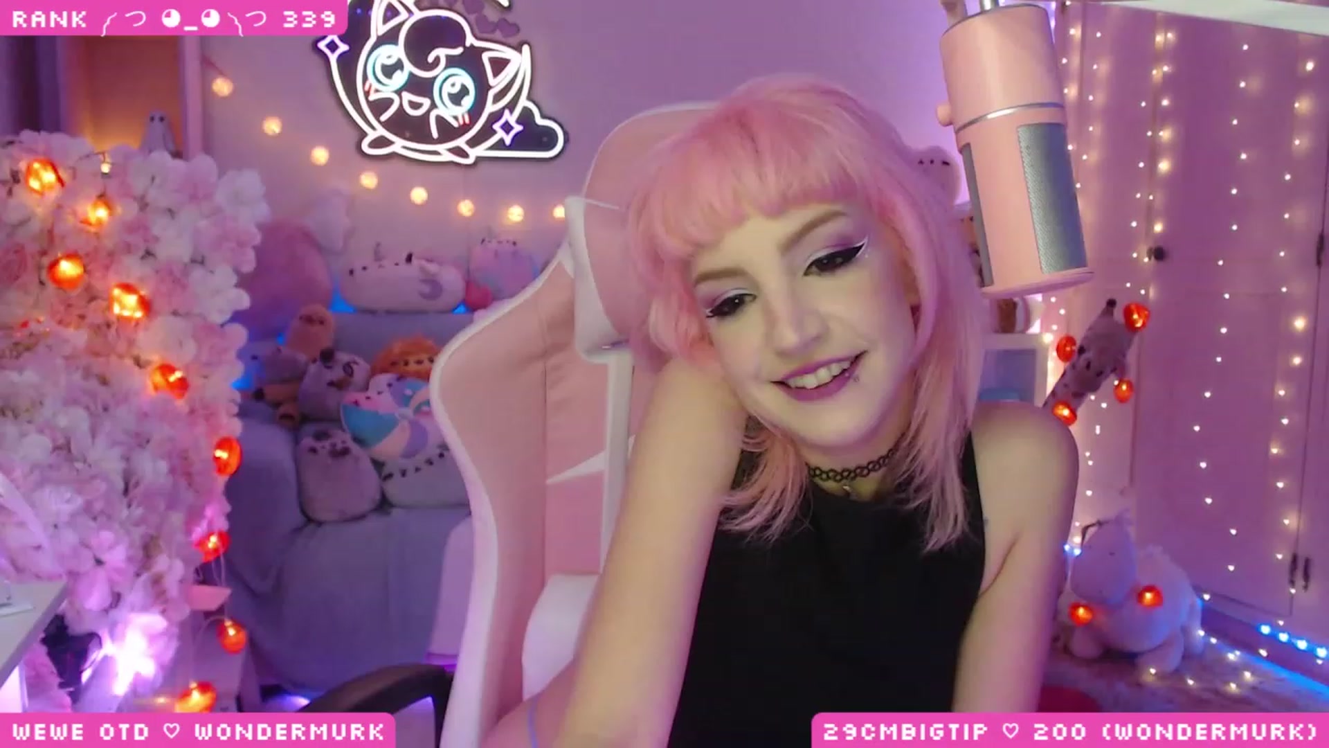 Gallery image thumbnail from WonderAna's myfreecams stream on, 04/29/2023, 02:35 image 7 of 20