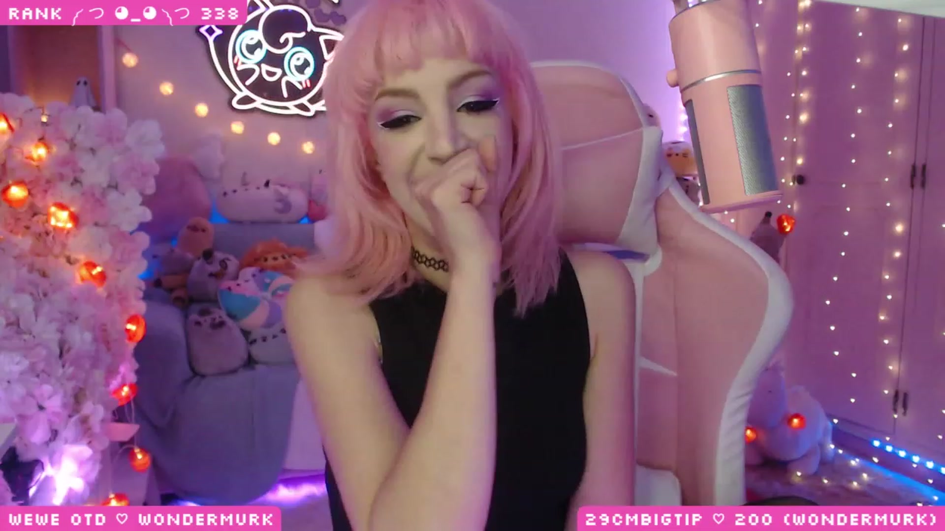 Gallery image thumbnail from WonderAna's myfreecams stream on, 04/29/2023, 02:35 image 3 of 20