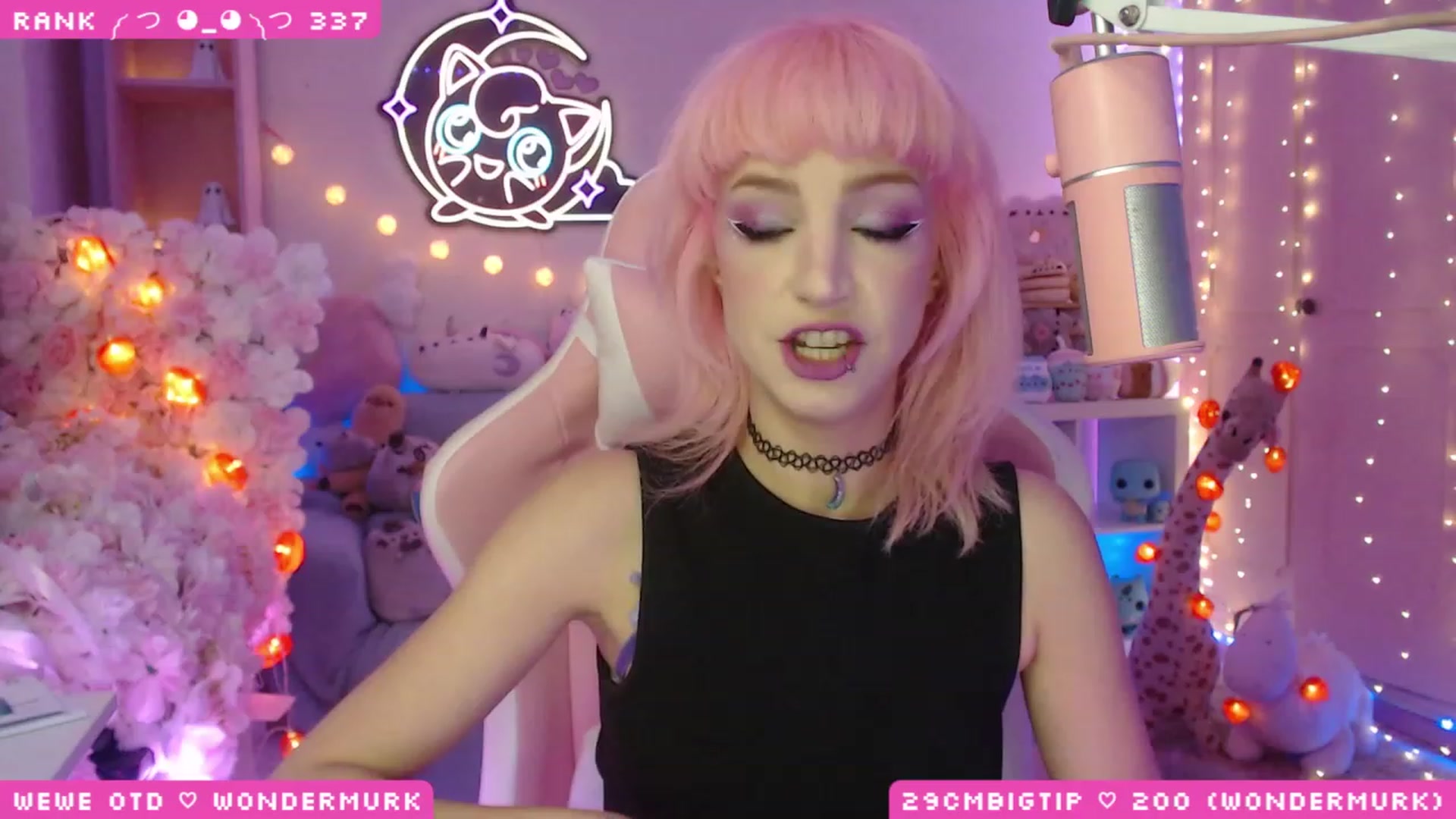 Gallery image thumbnail from WonderAna's myfreecams stream on, 04/29/2023, 02:35 image 1 of 20