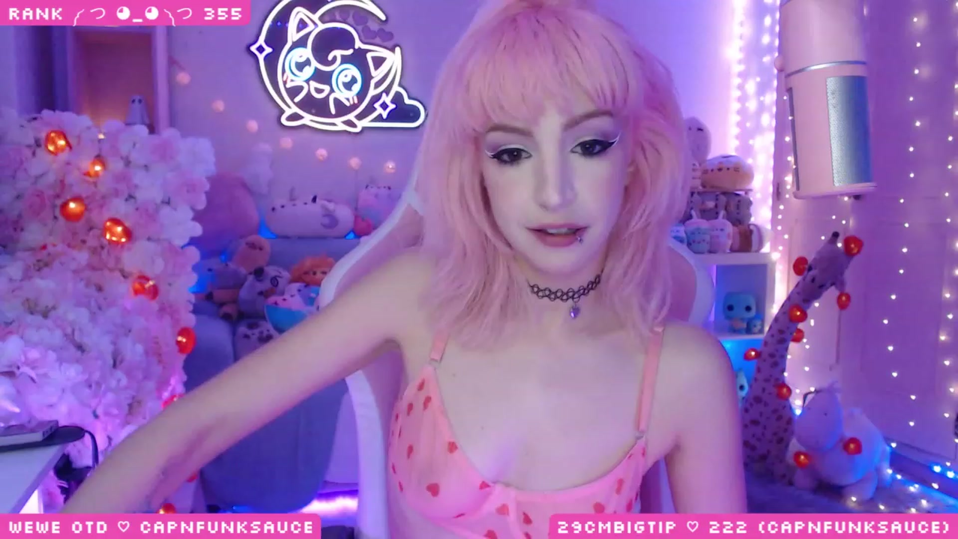 Gallery image thumbnail from WonderAna's myfreecams stream on, 05/01/2023, 02:32 image 18 of 20