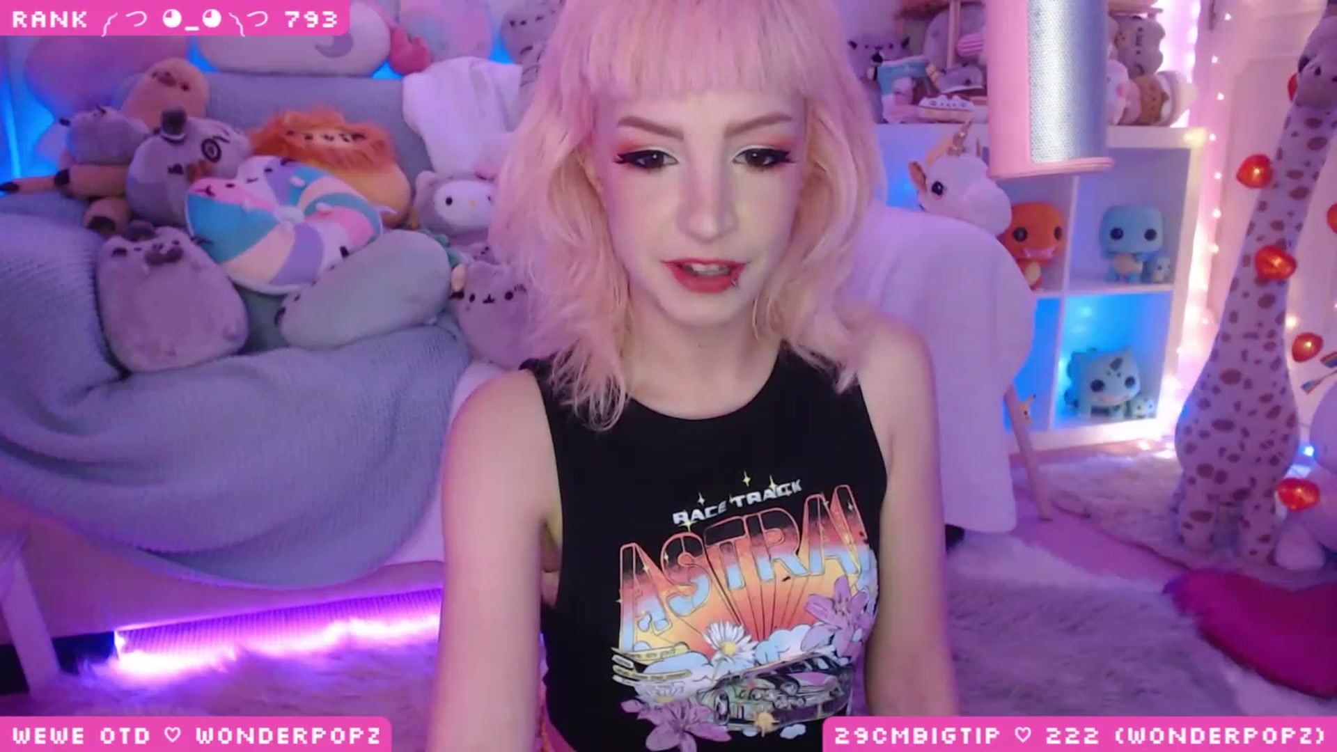 Gallery image thumbnail from WonderAna's myfreecams stream on, 05/08/2023, 24:12 image 4 of 20